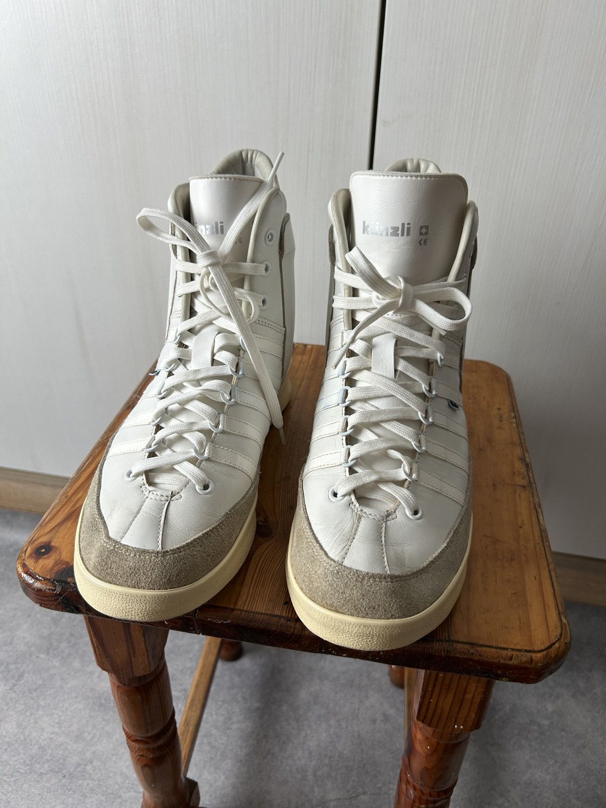 K-Swiss Vintage Künzil white pro plus hi-top shoes mens Size US 9.5 / EU 42-43 - 2 Thumbnail