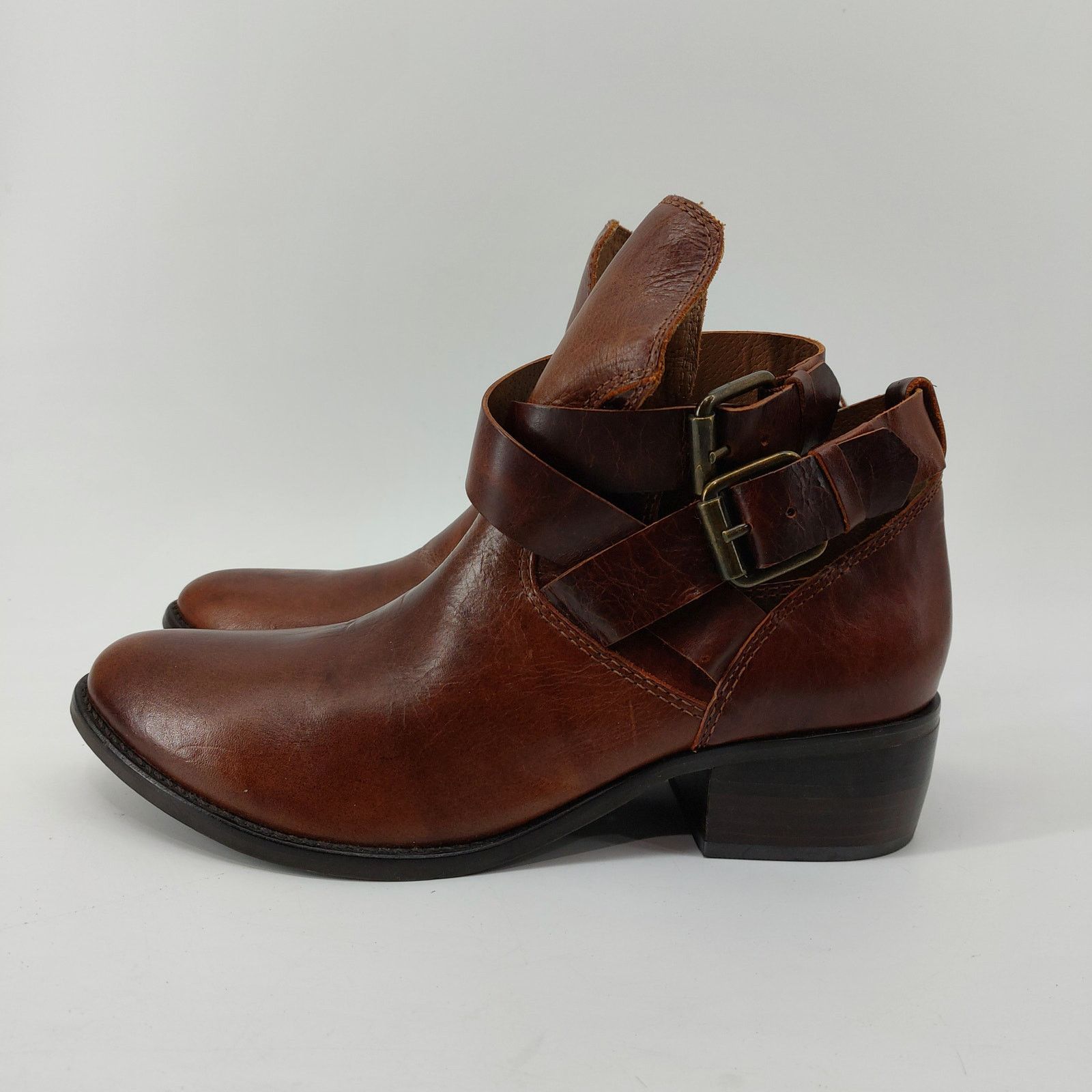 Matisse Matisse Raider Booties Made In Brazil US 10 M Leather Buckle Size US 10 / IT 40 - 10 Thumbnail