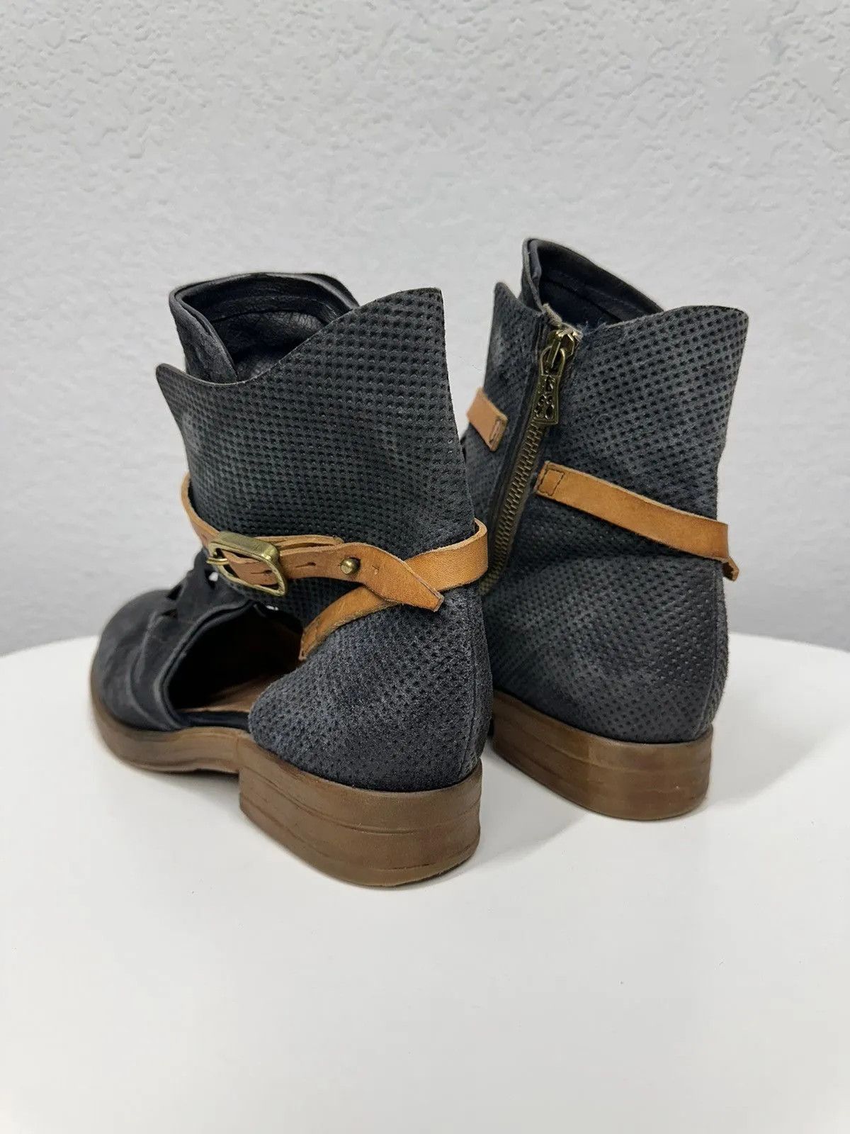 A.S.98 Vintage Guidi Style AS 98 Leather Boots Italy Design Poell Size US 7 / EU 40 - 7 Thumbnail