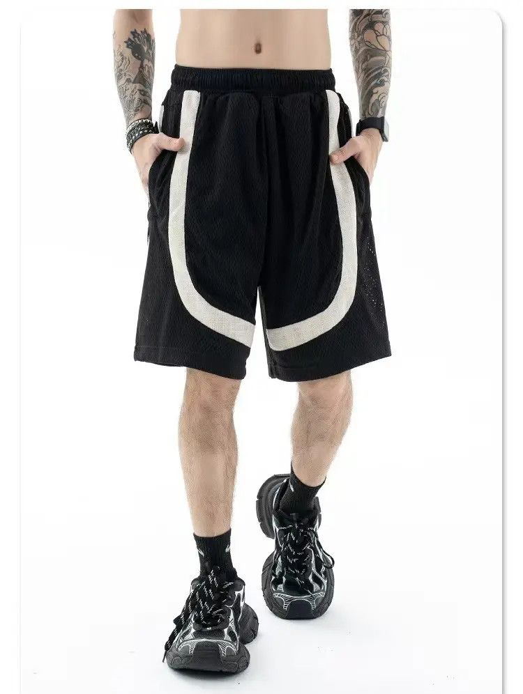 Designer × Japanese Brand Vintage Hip Hop Street Comfort Casual Shorts Size US 32 / EU 48 - 1 Thumbnail