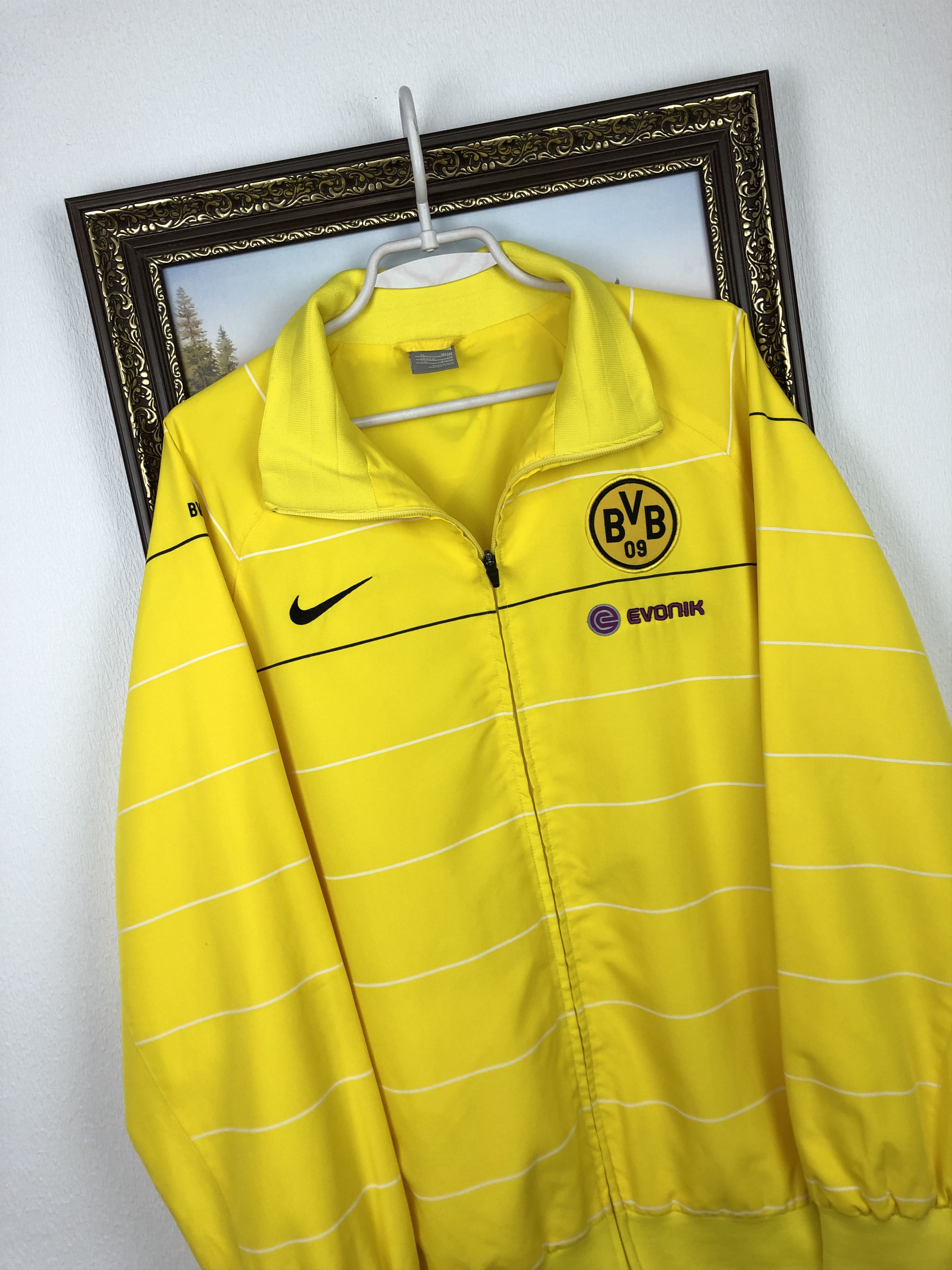 Nike × Vintage Vintage Nike Borussia Dortmund Football Track Soccer Jacket Size US XL / EU 56 / 4 - 3 Thumbnail