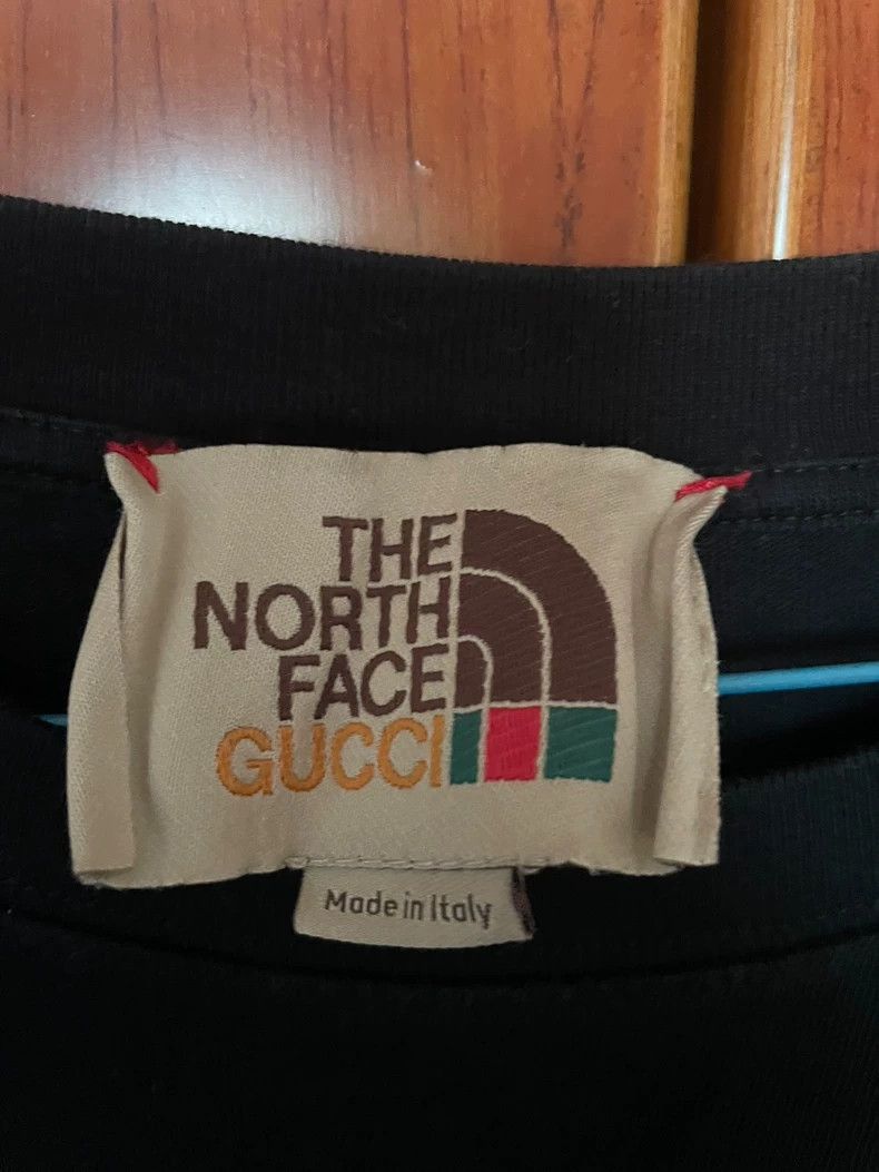 Gucci Gucci North side co-branded short sleeves 2503-Nextarrow Size US S / EU 44-46 / 1 - 3 Thumbnail