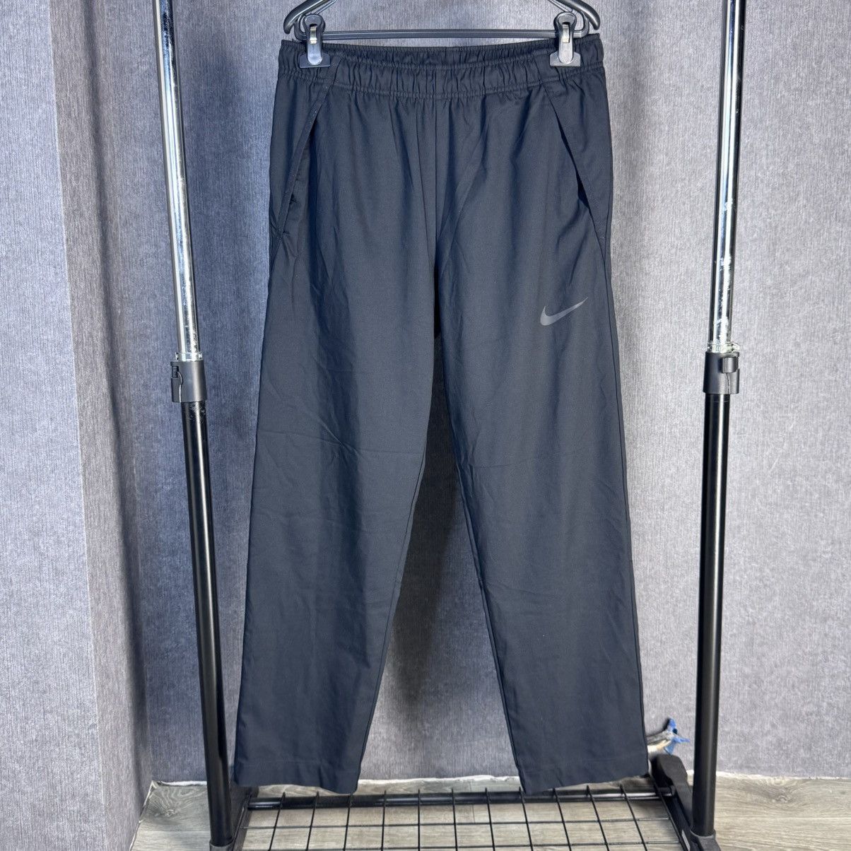 Nike Y2K Nike Baggy Pants nylon joggers Size US 32 / EU 48 - 1 Thumbnail