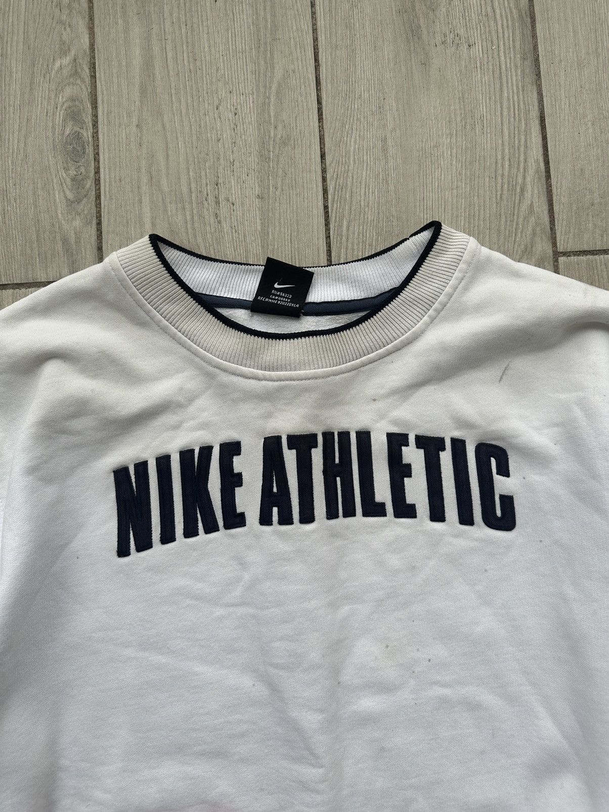 Nike Vintage Nike Athletic Crewneck Sweatshirt Size US L / EU 52-54 / 3 - 9 Thumbnail