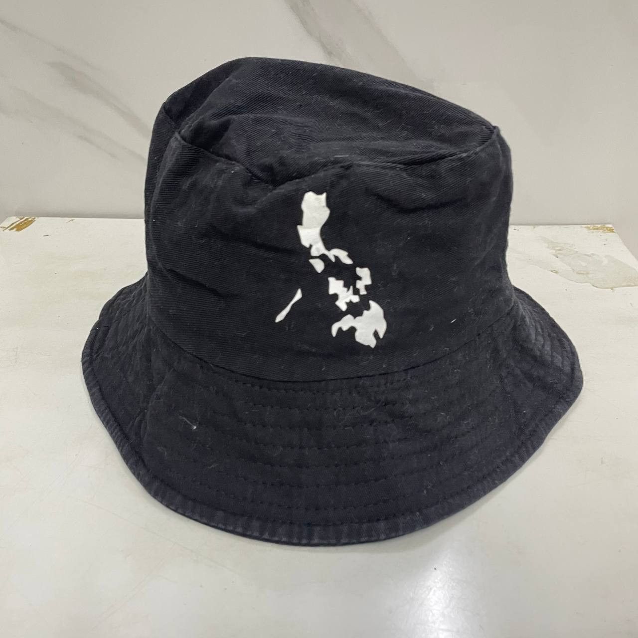 Philippe Model ⭐️SALE⭐️ PHILIPPINE BUCKET OUTDOOR HAT Size ONE SIZE - 2 Thumbnail