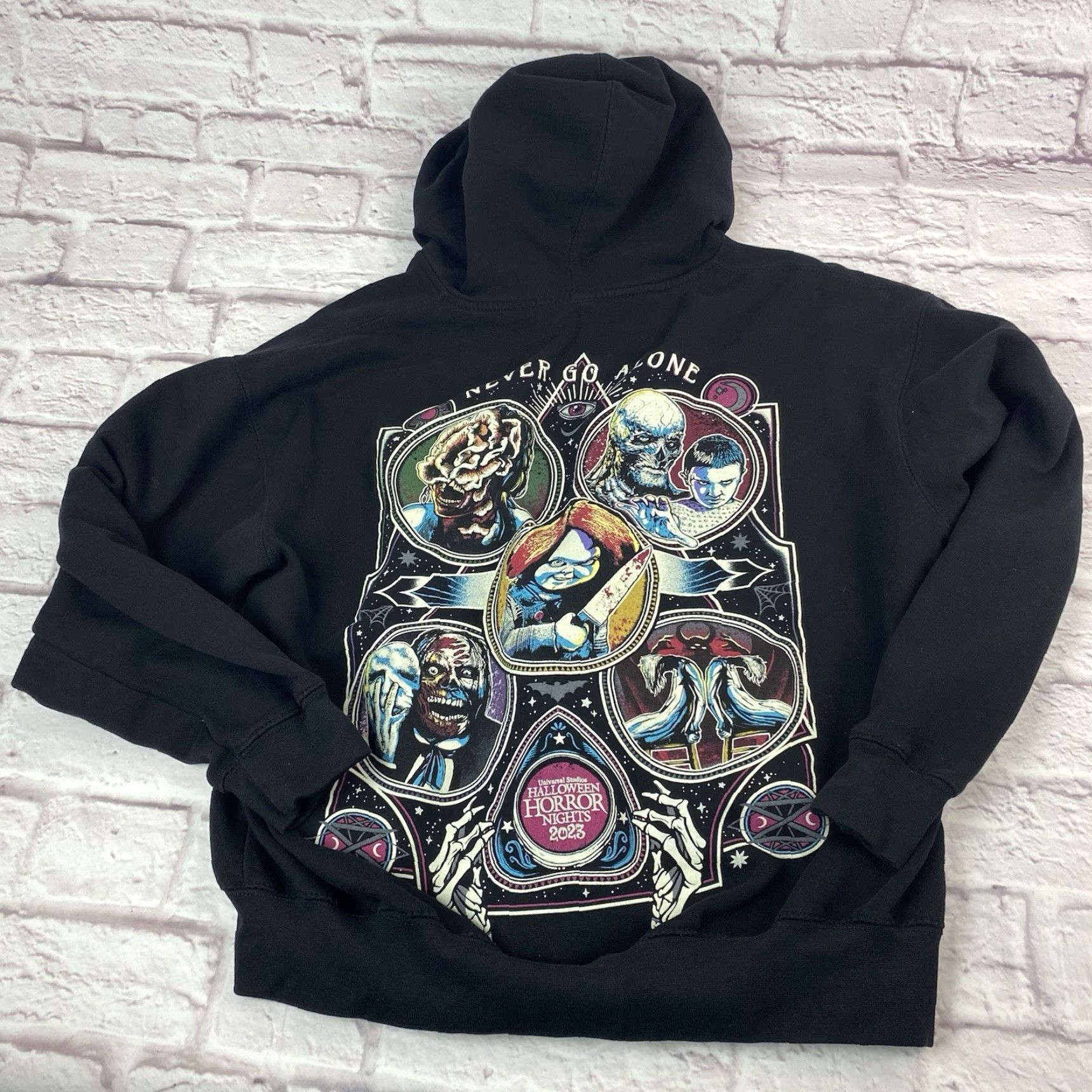 Vintage Univeral Studios Hoodie Adult Small 2023 Halloween Horror Nights Never Go Alone Size US S / EU 44-46 / 1 - 3 Thumbnail