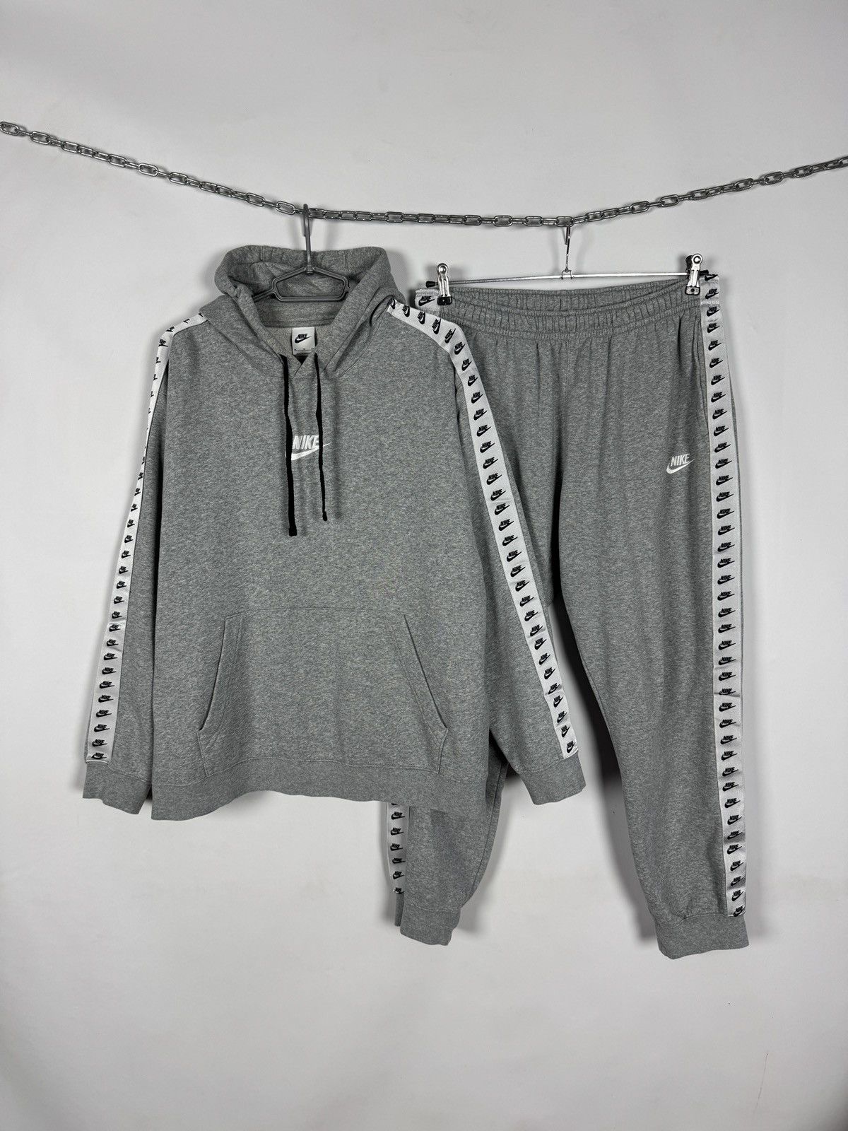 Nike Men’s Nike Tracksuit Set Hoodie Joggers Grey Logo Tape XL Size US XL / EU 56 / 4 - 1 Thumbnail