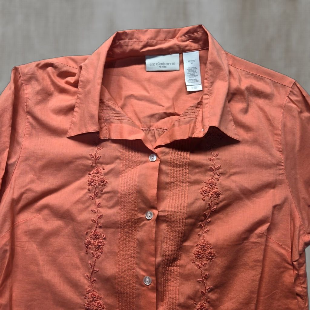 Liz Claiborne Liz Claiborne Shirt Orange Button-Up PM Petite Medium Adult Women's 3/4 Sleeve Collared Pocketed Buttons Fall Spring Summer Women's Shirt Size M / US 6-8 / IT 42-44 - 1 Thumbnail