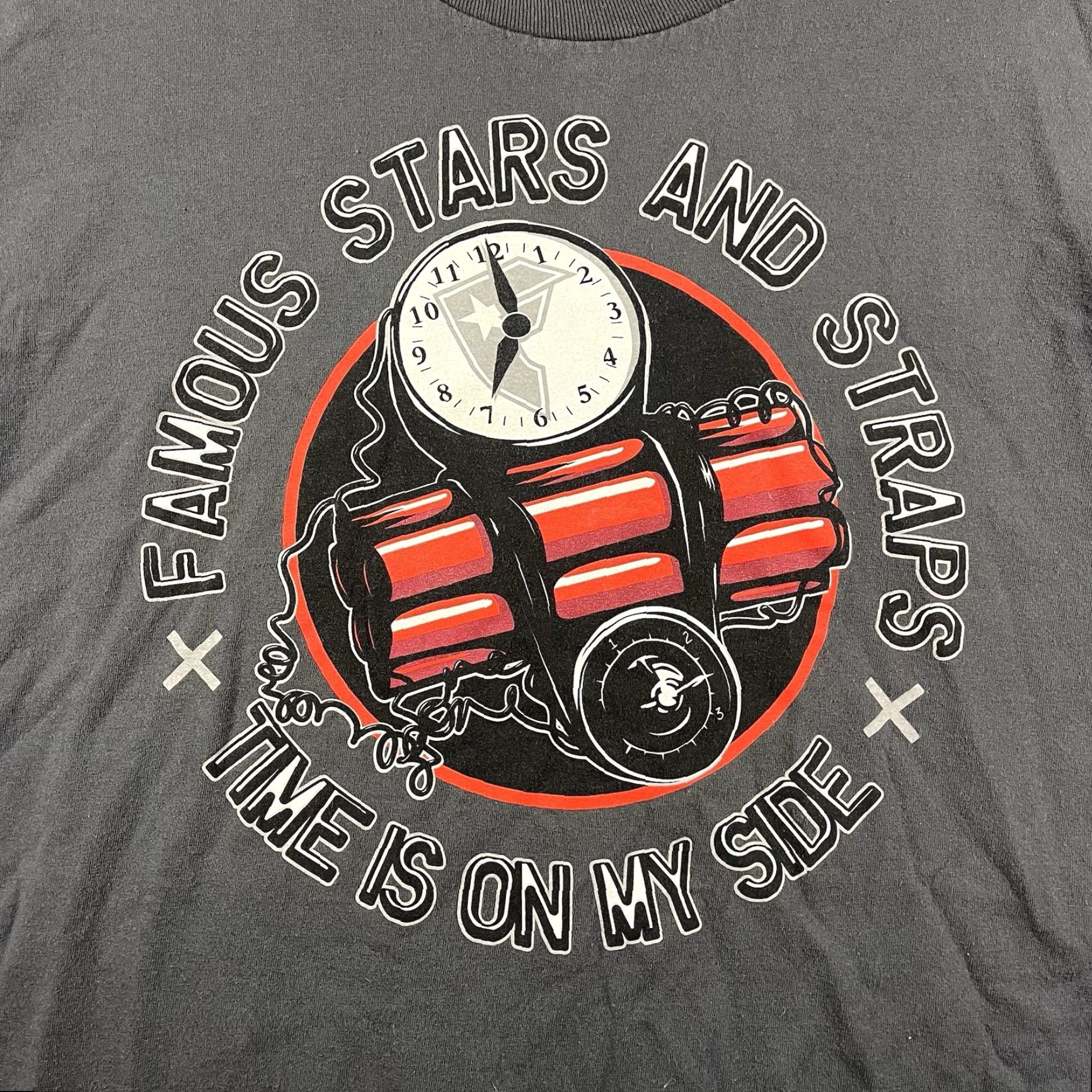 Barker Famous Stars & Straps Mens T-Shirt 2XL Vtg Y2K Grunge Band Rock 90s Size US XXL / EU 58 / 5 - 2 Thumbnail