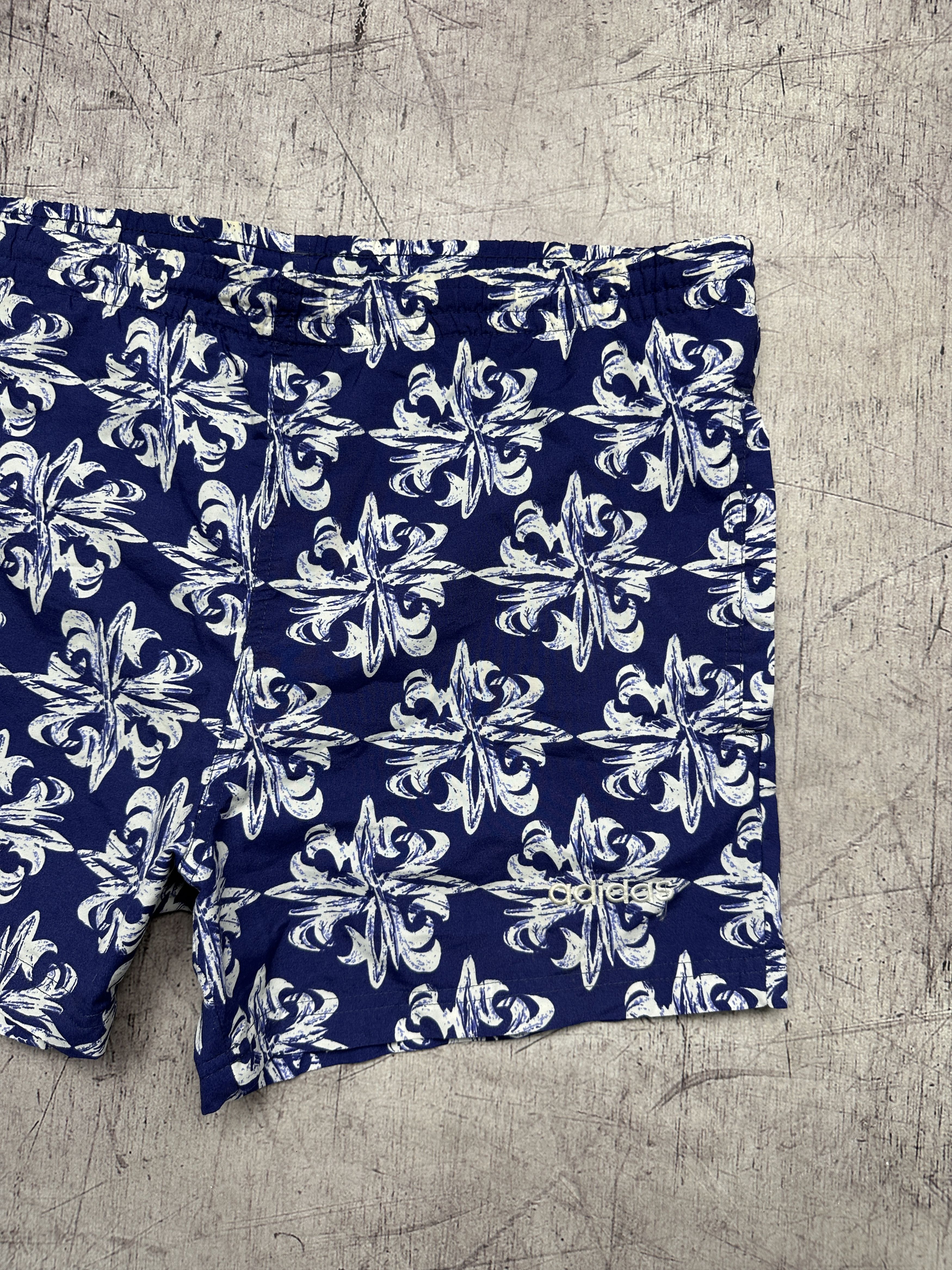 Adidas Adidas 90s Vintage Mens Nylon Swimming Shorts Size US 34 / EU 50 - 2 Thumbnail