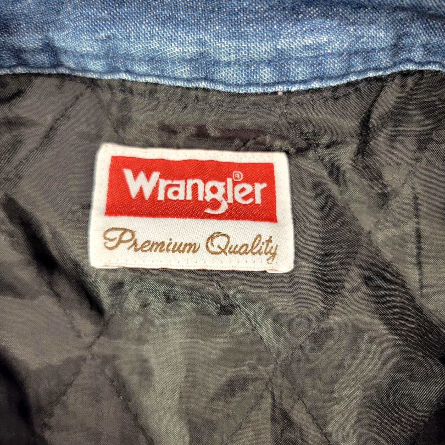 Wrangler Wrangler Denim Jacket Mens 2XL Blue Quilted Lined Button Front Western Workwear Jacket Size US XXL / EU 58 / 5 - 2 Thumbnail