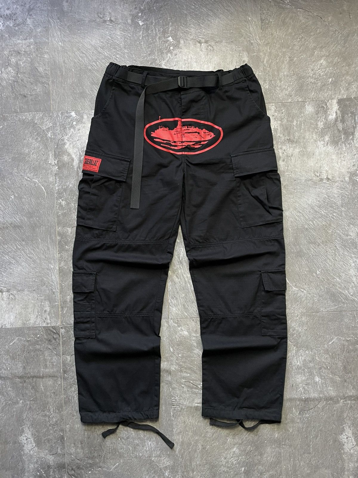 Corteiz Vintage Corteiz Cargo Pants Black Big Logo Red Size US 34 / EU 50 - 1 Thumbnail