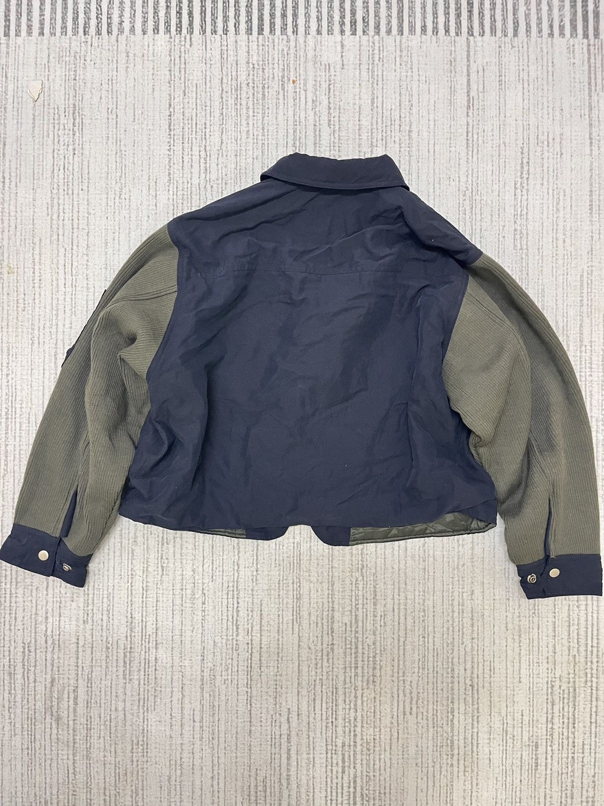 Japanese Brand Vintage 90s person’s army bomber jacket Size US L / EU 52-54 / 3 - 2 Thumbnail
