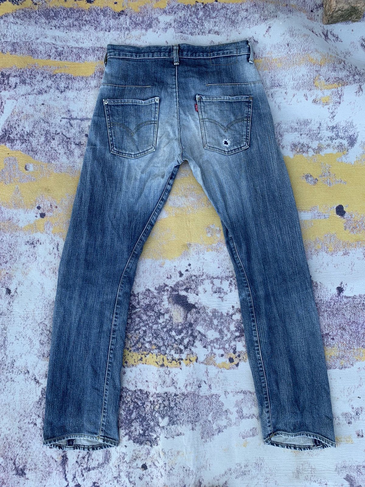 image of Distressed Denim x Levis Vintage Levis Engineered Distressed Jeans in Denim, Men's (Size 30)