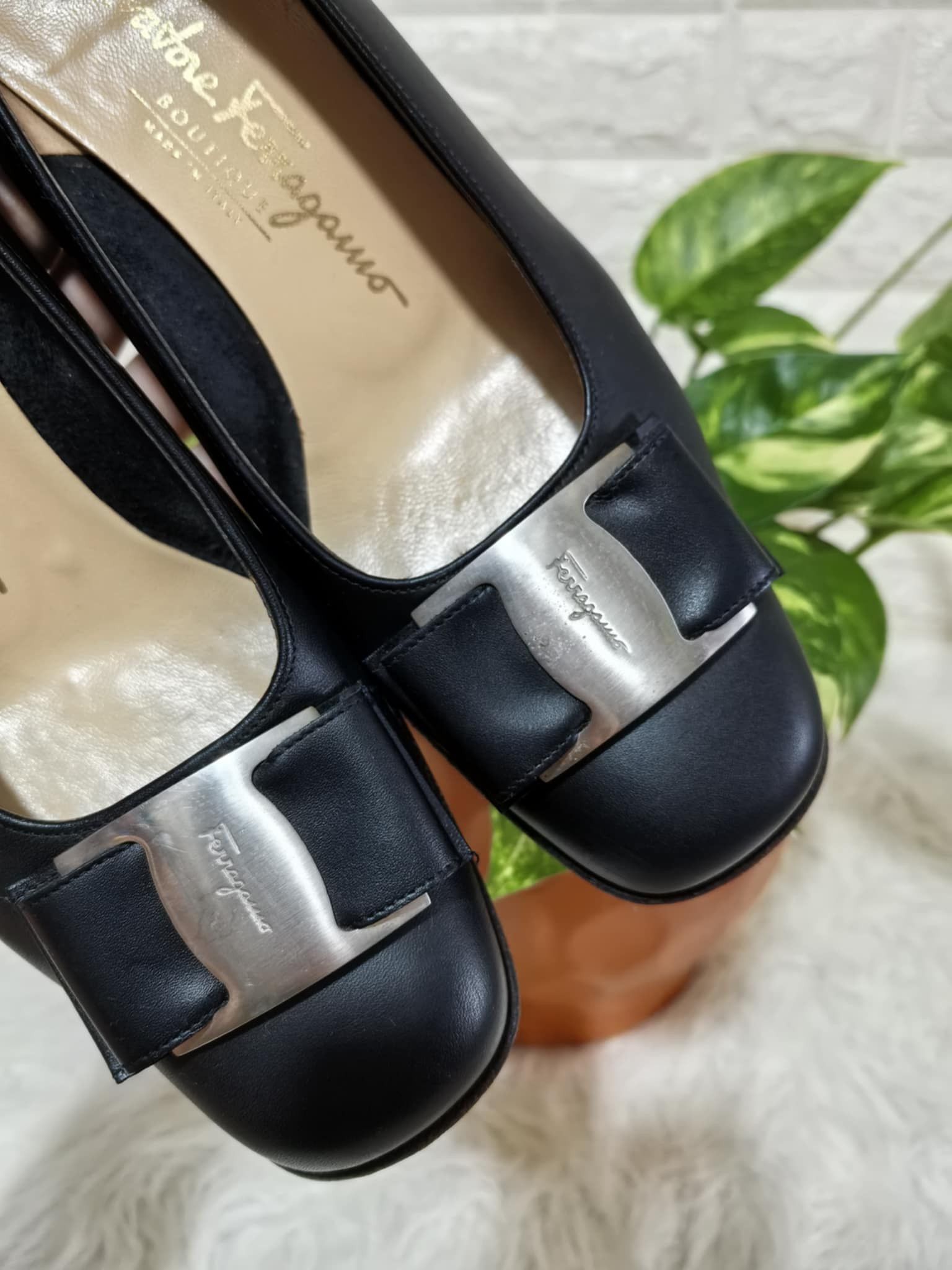 Salvatore Ferragamo × Vintage SALVATORE FERRAGAMO LEATHER PUMPS /HEELS Size US 6 / IT 36 - 6 Thumbnail