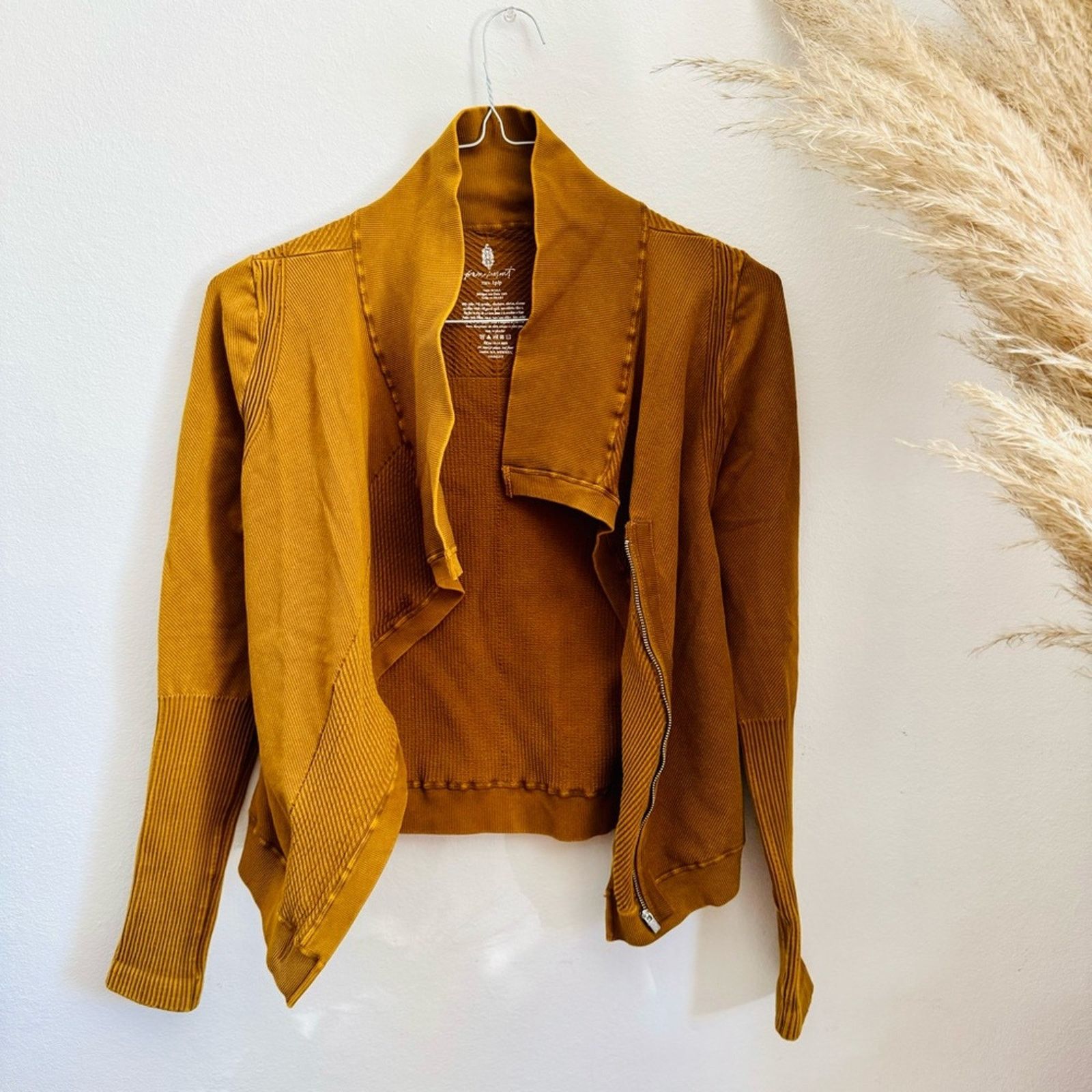 Free People FREE PEOPLE Mustard Gold Yellow Zip Throw Out Jacket Sweater Size S / US 4 / IT 40 - 3 Thumbnail