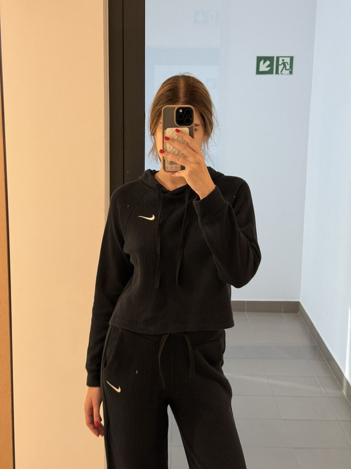 Nike THE WHOLE SET hoodie+pants Size S / US 4 / IT 40 - 1 Thumbnail