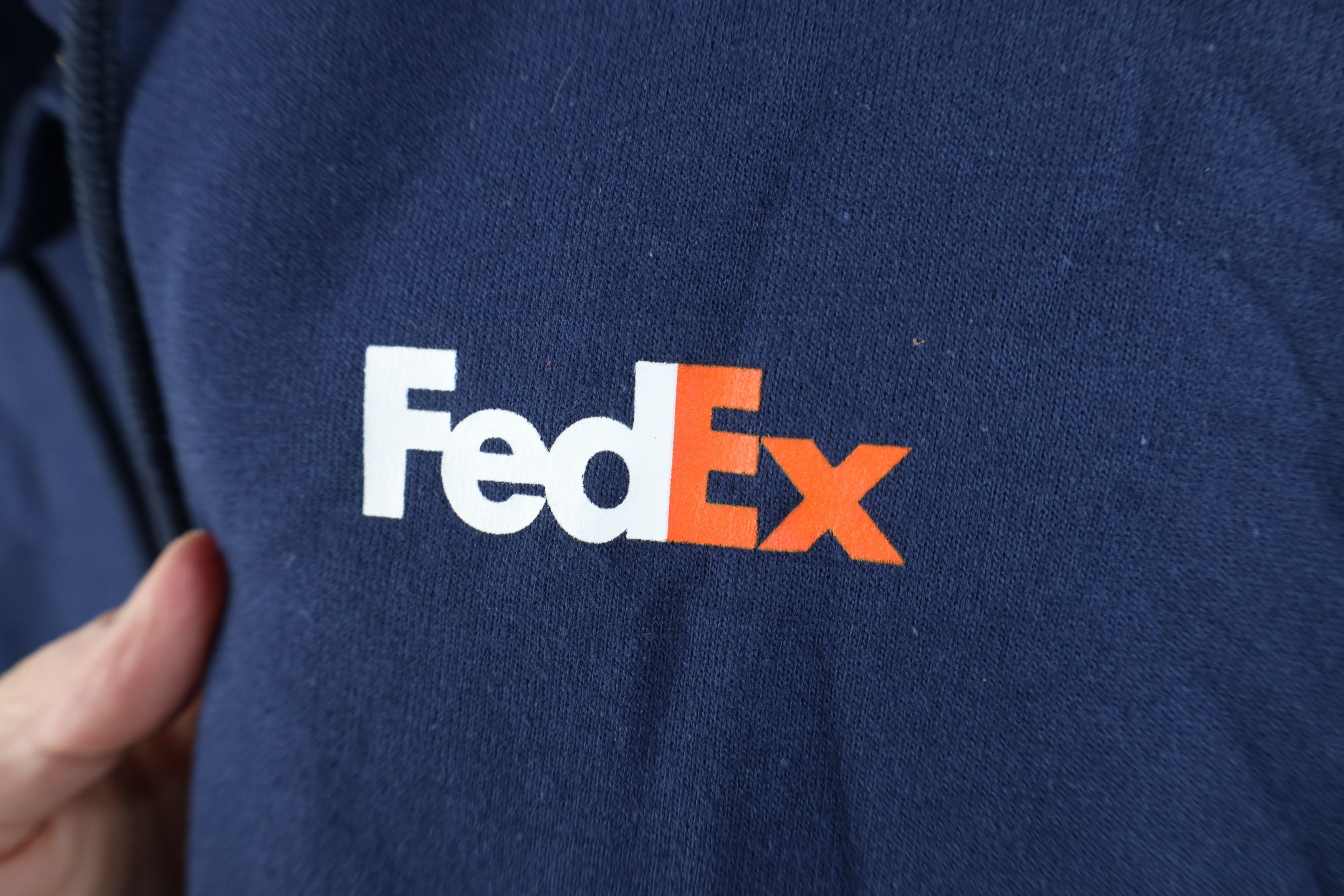 Vintage Vintage Y2K Spell FedEx Shipping Full Zip Hoodie Navy Blue Size US L / EU 52-54 / 3 - 4 Thumbnail