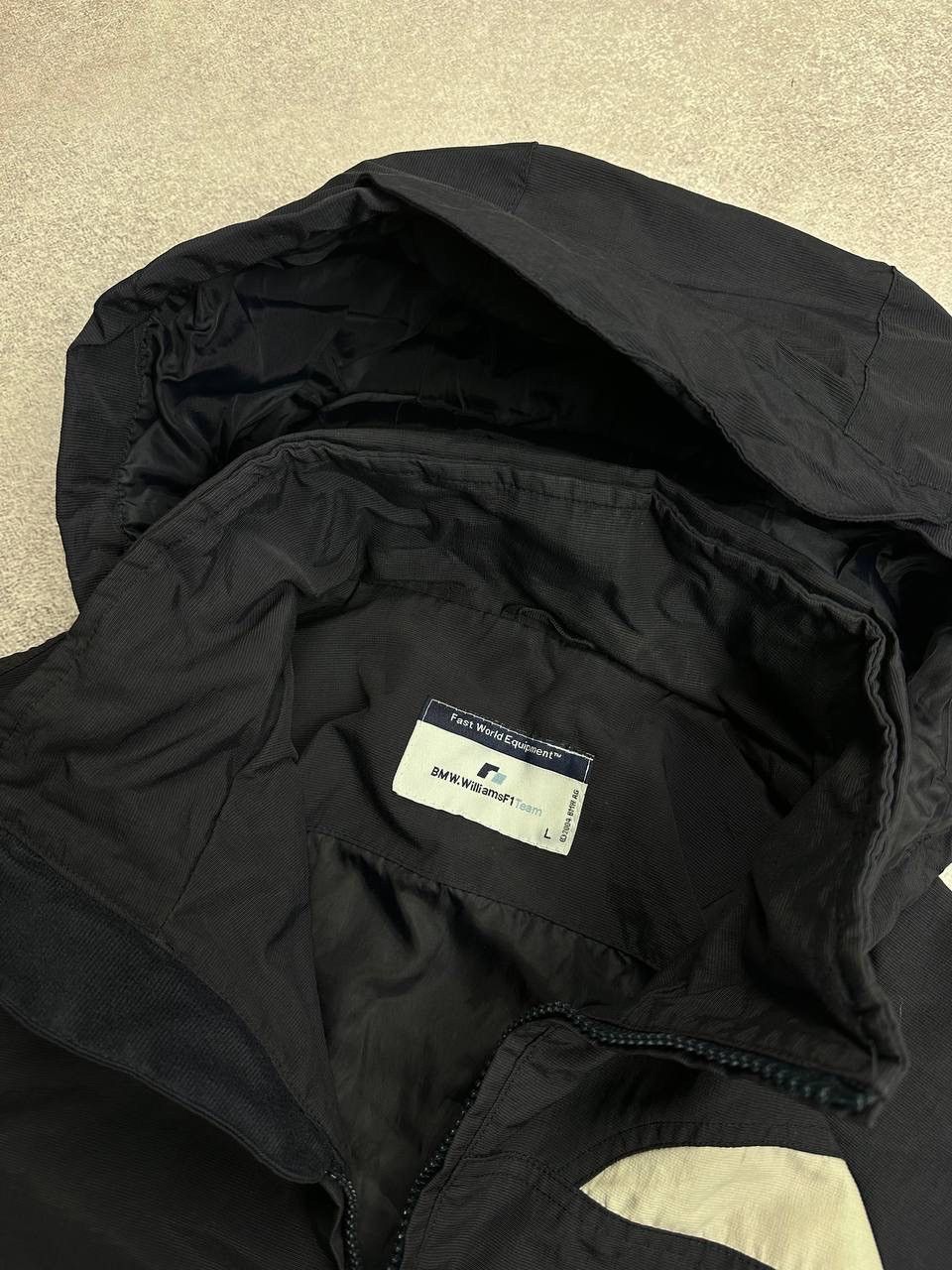 Vintage Vintage BMW F-1 Wiliams Team Racing Winter Down Jacket L Size US L / EU 52-54 / 3 - 6 Thumbnail