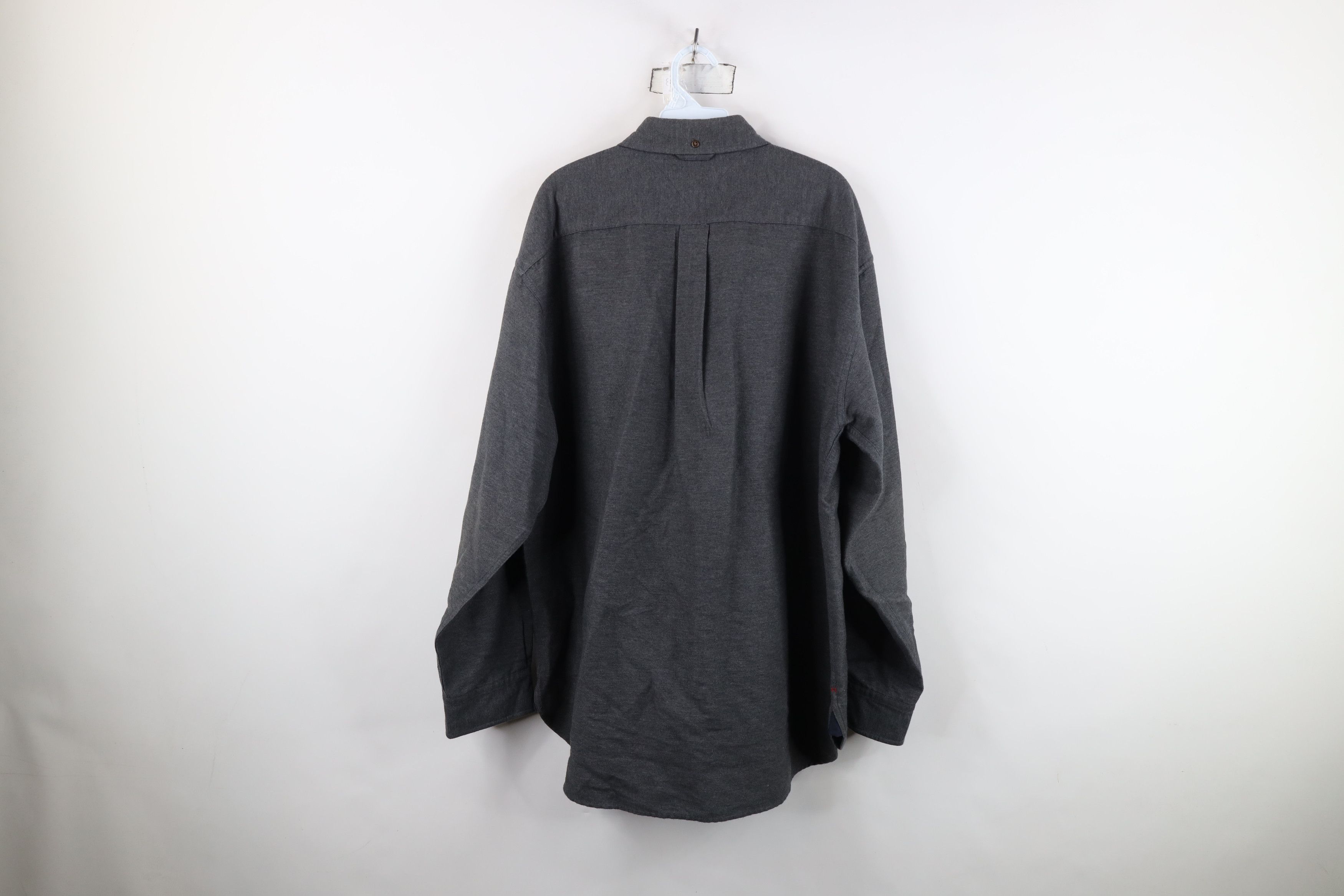Tommy Hilfiger Vintage 90s Tommy Hilfiger Chamois Cloth Button Shirt Gray Size US XL / EU 56 / 4 - 13 Thumbnail