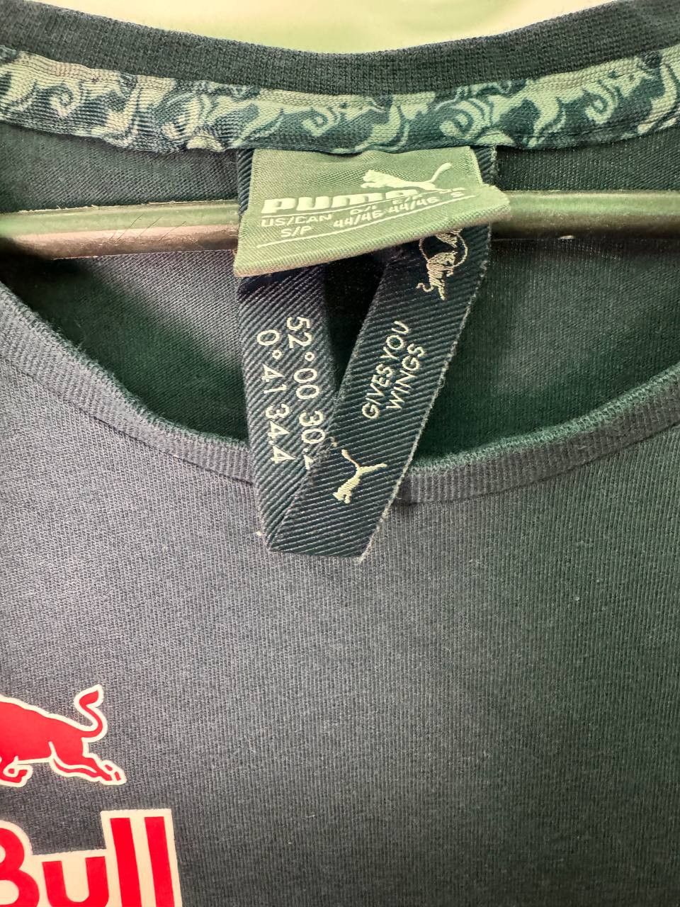 Puma Vintage Y2K racing red bull puma F1 Ferrari T-shirt Size US S / EU 44-46 / 1 - 4 Thumbnail