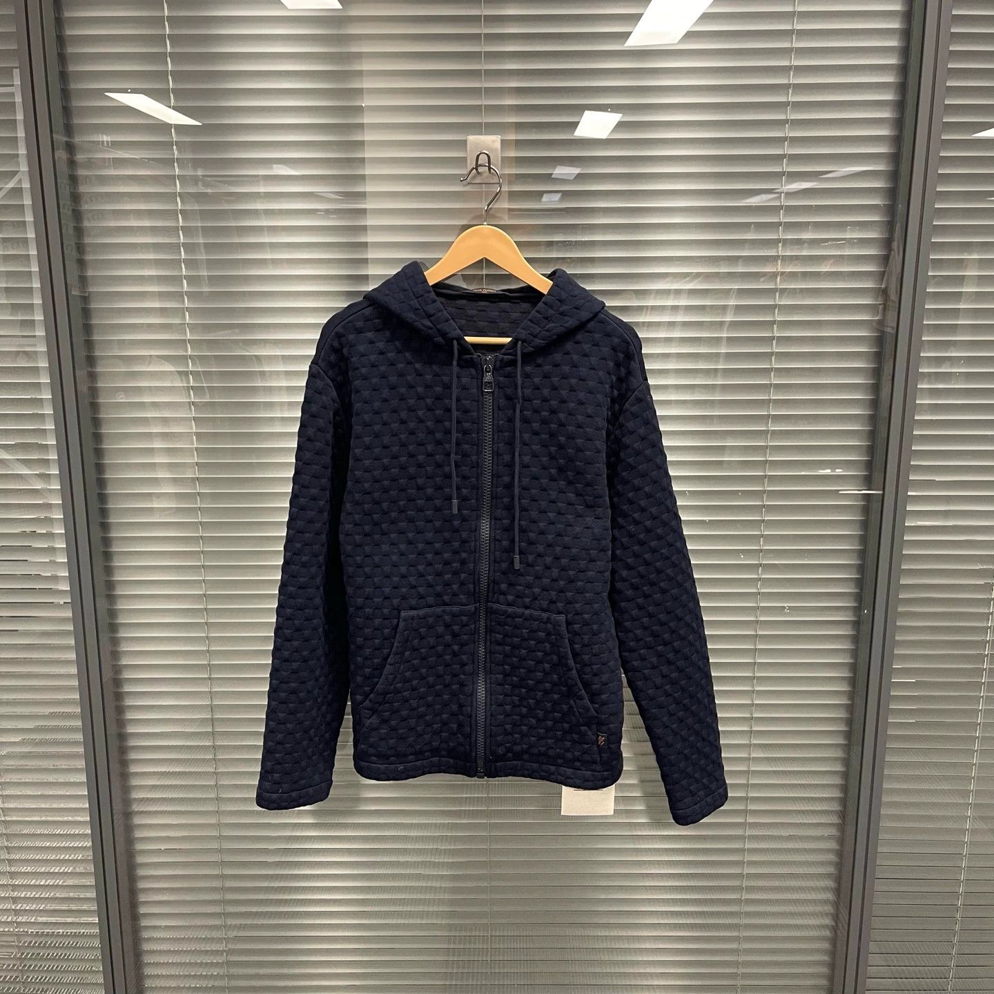 Louis Vuitton embossed Damier zipper jacket L 99 new