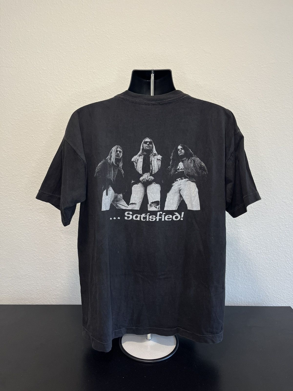 Band Tees × Vintage Grave and here I die shirt vintage 90s heavy metal band Size US XL / EU 56 / 4 - 2 Thumbnail