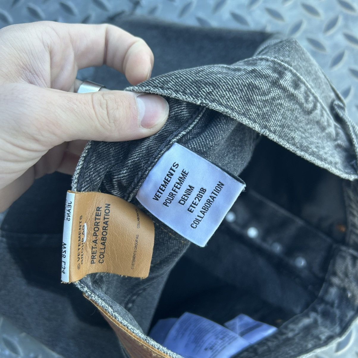 Levi's × Vetements Levi's x Vetements 2018 Size 28" / US 6 / IT 42 - 5 Thumbnail