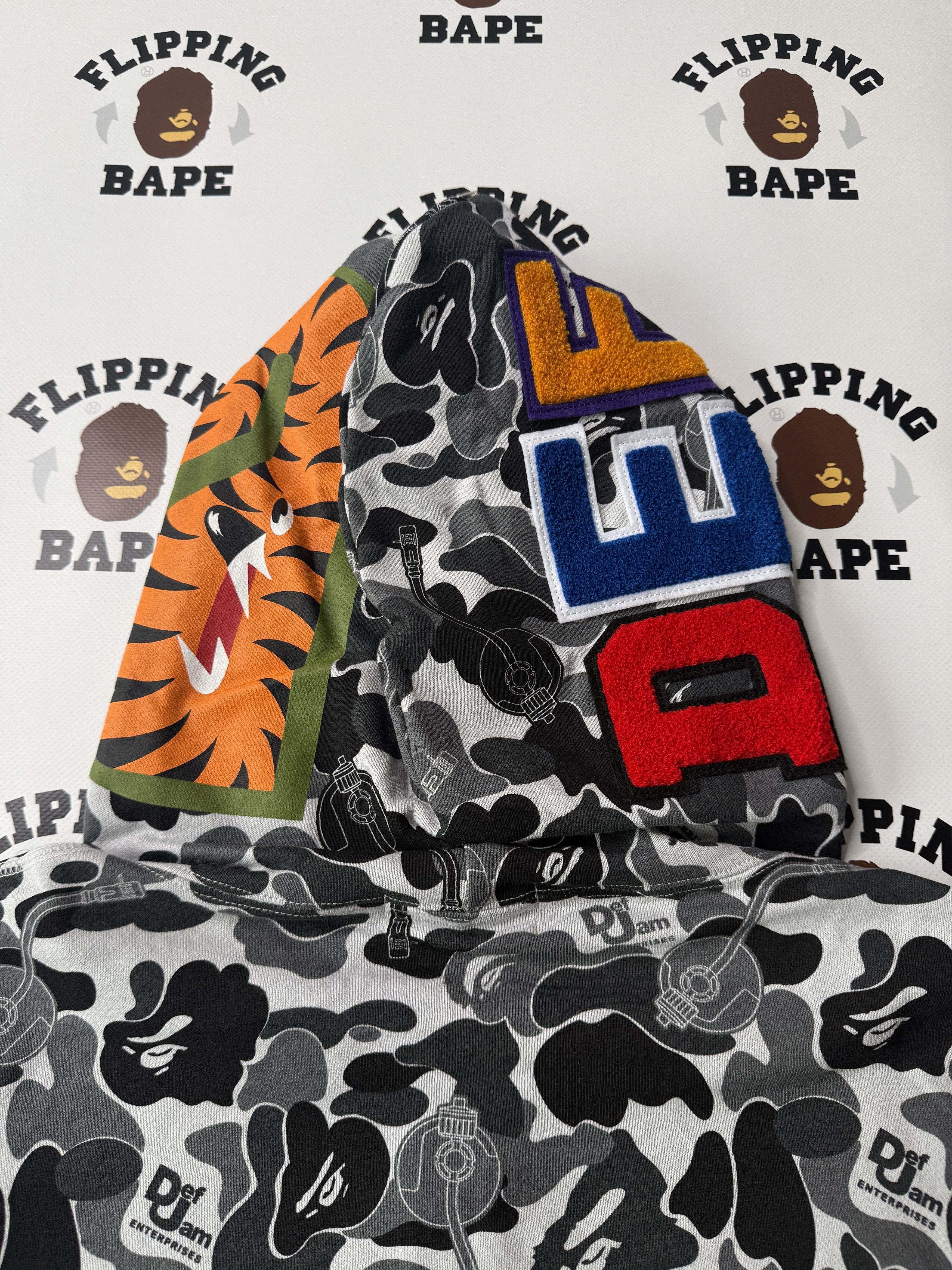 Bape BAPE X DEF JAM CAMO SHARK RELAXED FIT FULL ZIP HOODIE Size US L / EU 52-54 / 3 - 6 Thumbnail