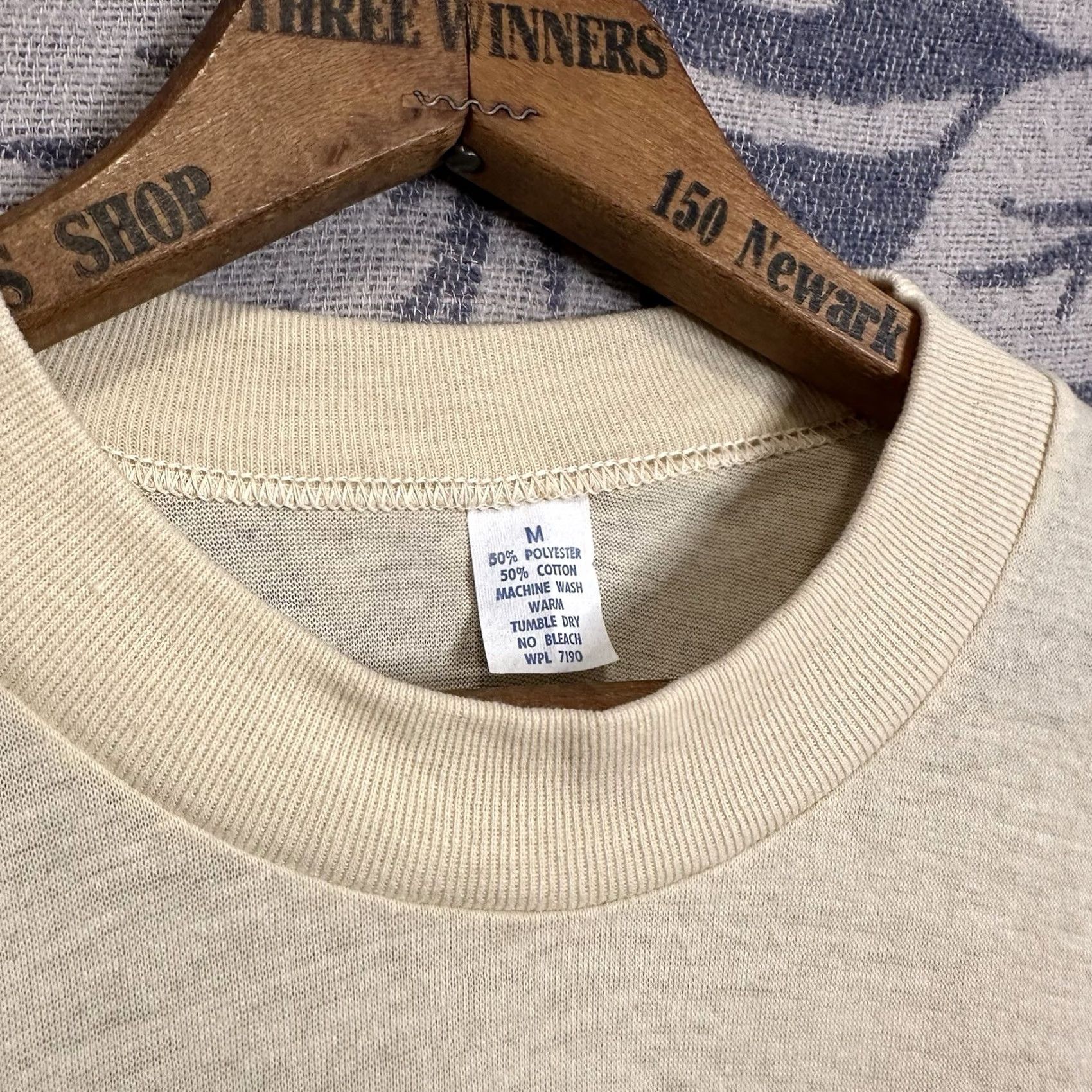 Vintage VINTAGE The Fat Lady Sings Washington Bullets Dick Matta Graphic Shirt M Beige 80s Unisex Size US M / EU 48-50 / 2 - 3 Thumbnail
