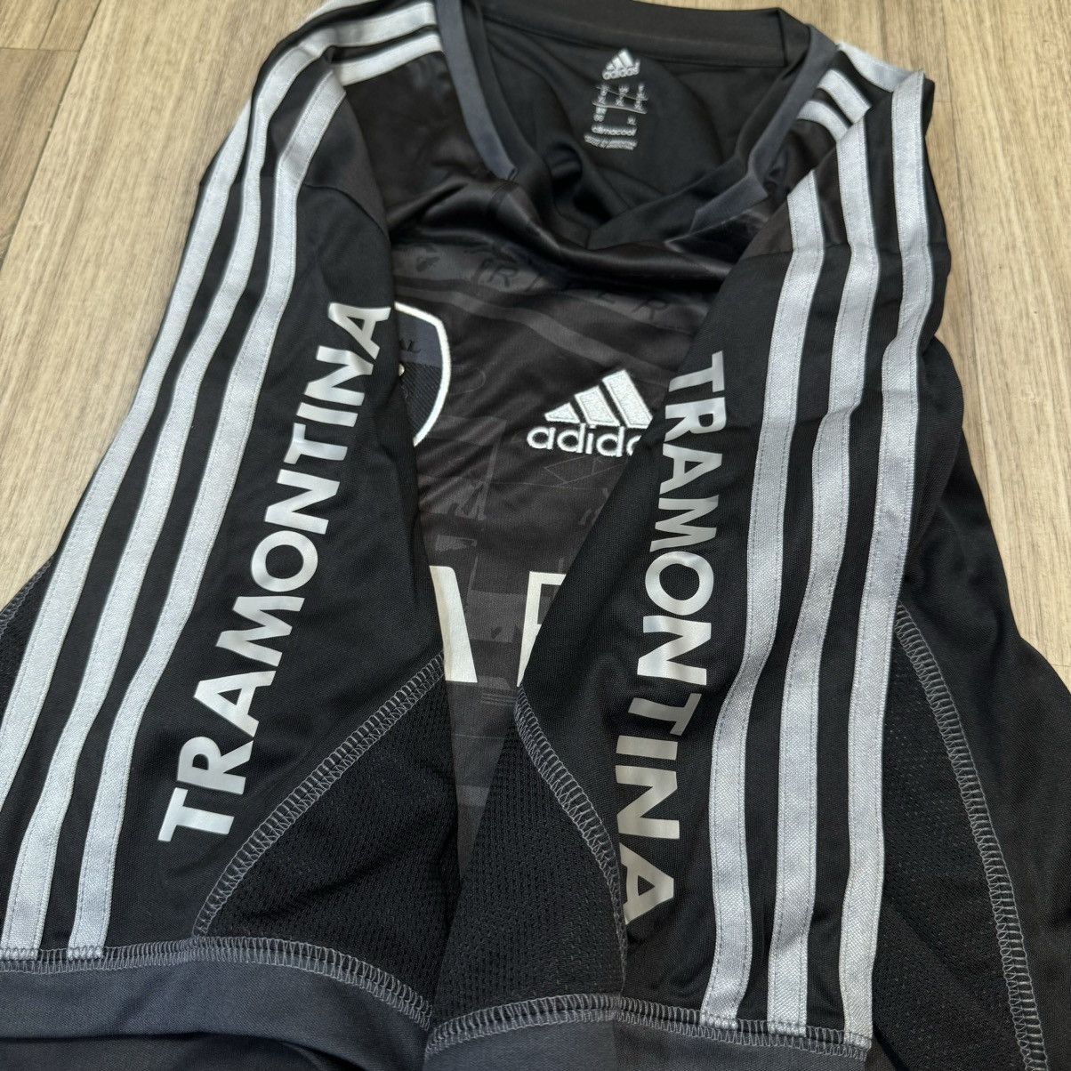 Adidas × Sports Specialties River Plate 2013 special shirt #9 G.Funes Mori Size US XL / EU 56 / 4 - 7 Thumbnail