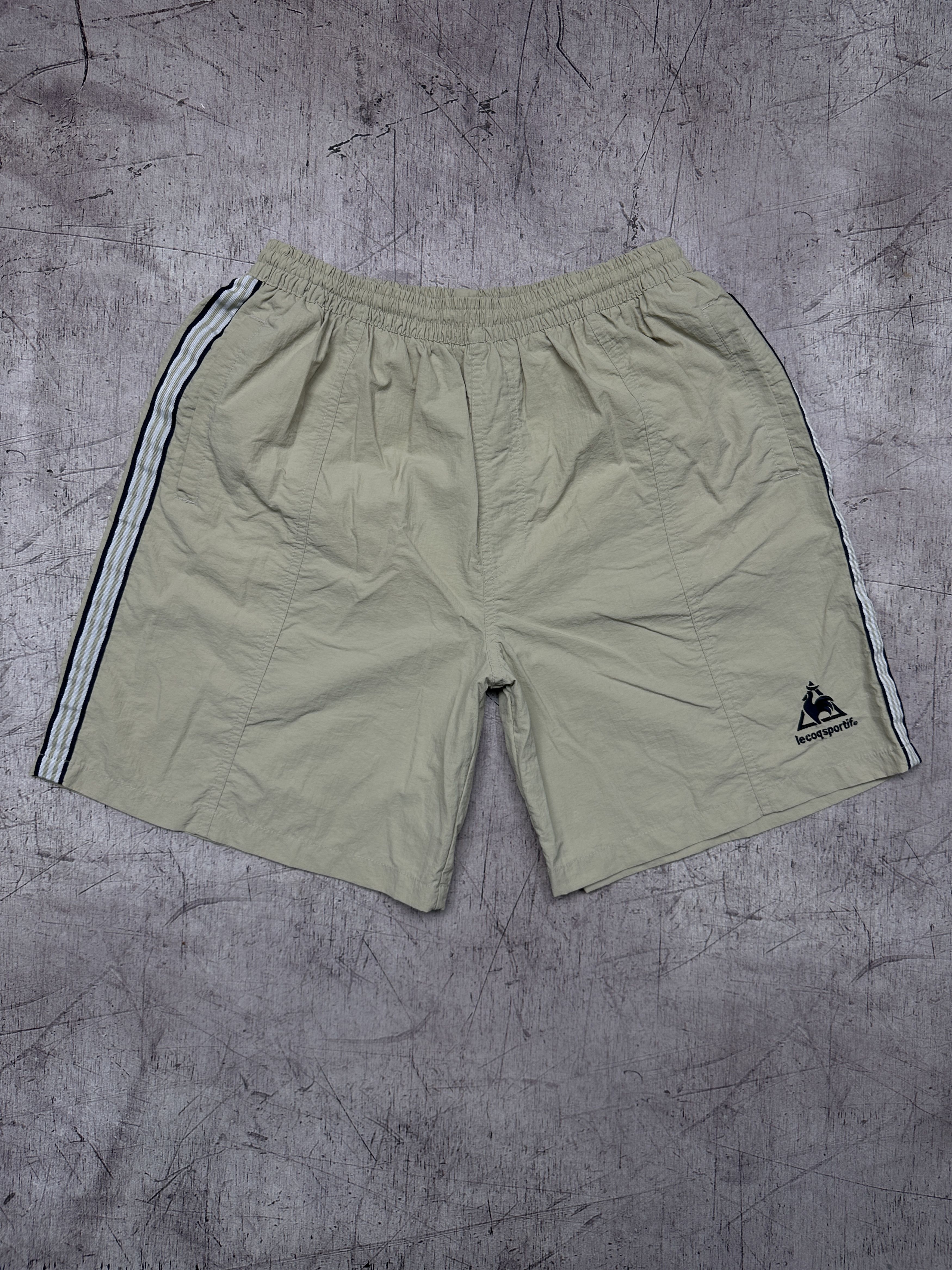 Le Coq Sportif Le Coq Sportif Vintage Mens Nylon Shorts Size US 34 / EU 50 - 1 Thumbnail