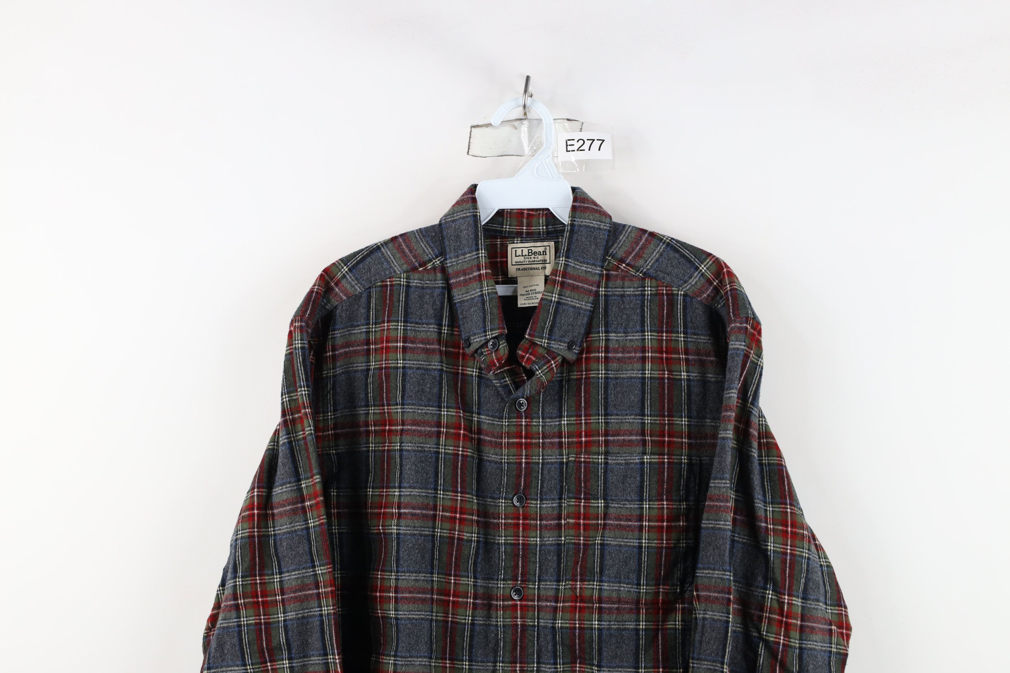 L.L. Bean Vintage LL Bean Fit Flannel Collared Button Down Shirt Size US M / EU 48-50 / 2 - 2 Thumbnail