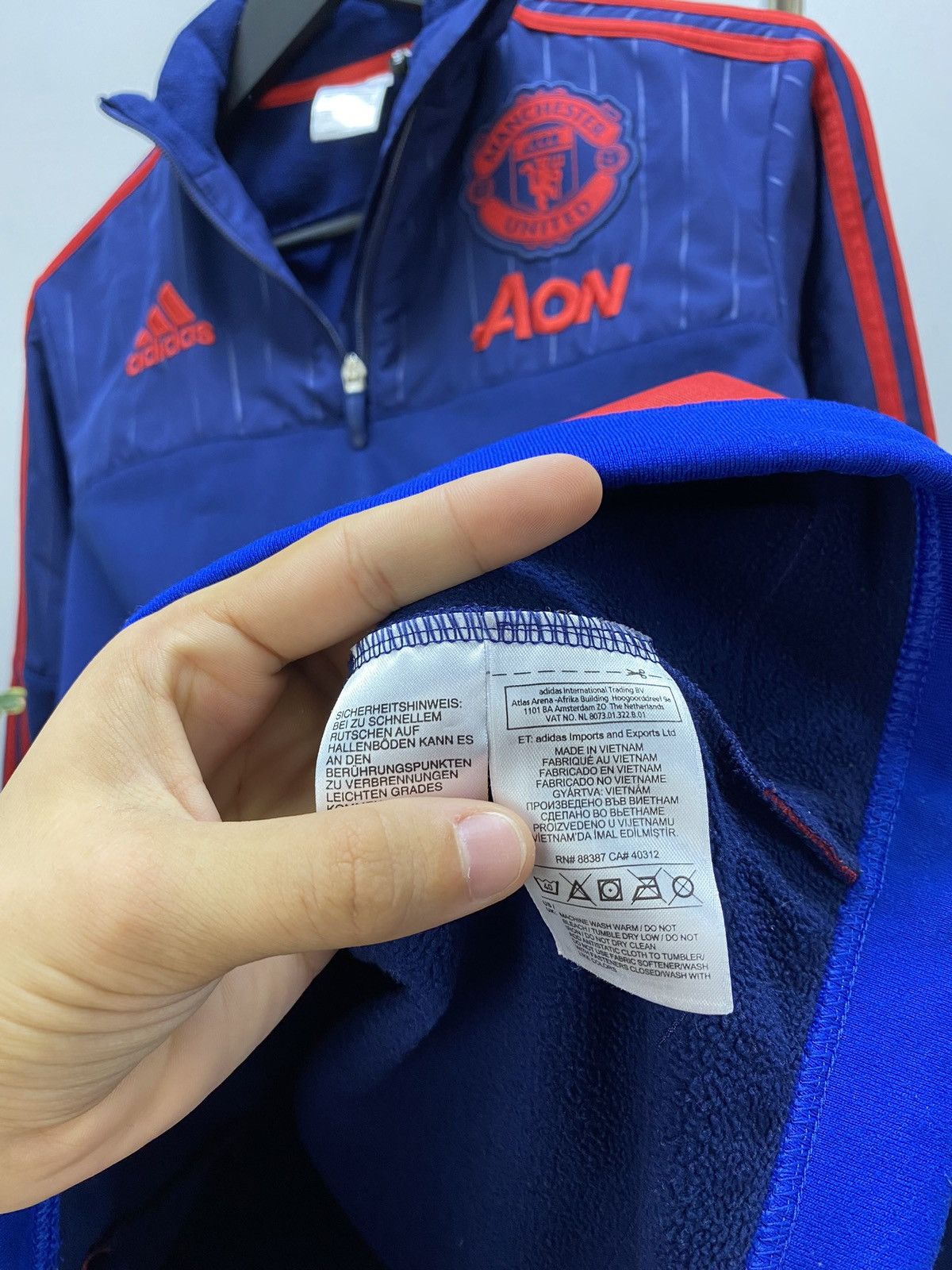 Adidas Manchester United 2015 2016 Training 1/4 Zip Top Jacket Size US S / EU 44-46 / 1 - 12 Thumbnail