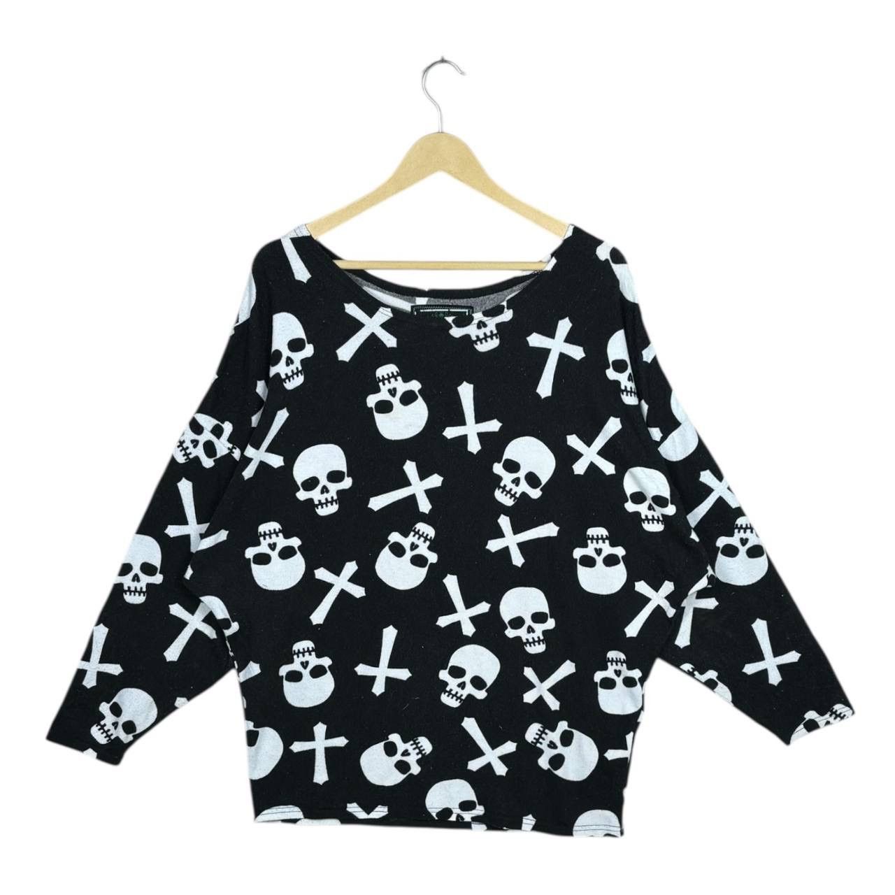 Japanese Brand Vtg Spray God In Alcove Japan Skull Sweater 90s Archival M Size US M / EU 48-50 / 2 - 1 Thumbnail