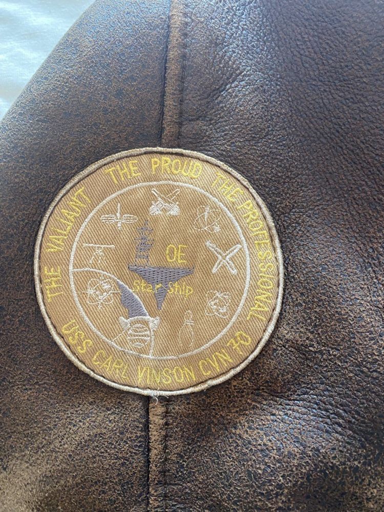 Vintage Carl Vinson Airforce Cruise Leather Bomber Jacket Size US XL / EU 56 / 4 - 3 Thumbnail