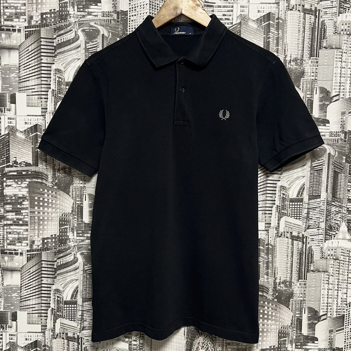 Fred Perry Men’s Fred Perry Black Polos Short Sleeve Cotton Size M Size US M / EU 48-50 / 2 - 1 Thumbnail