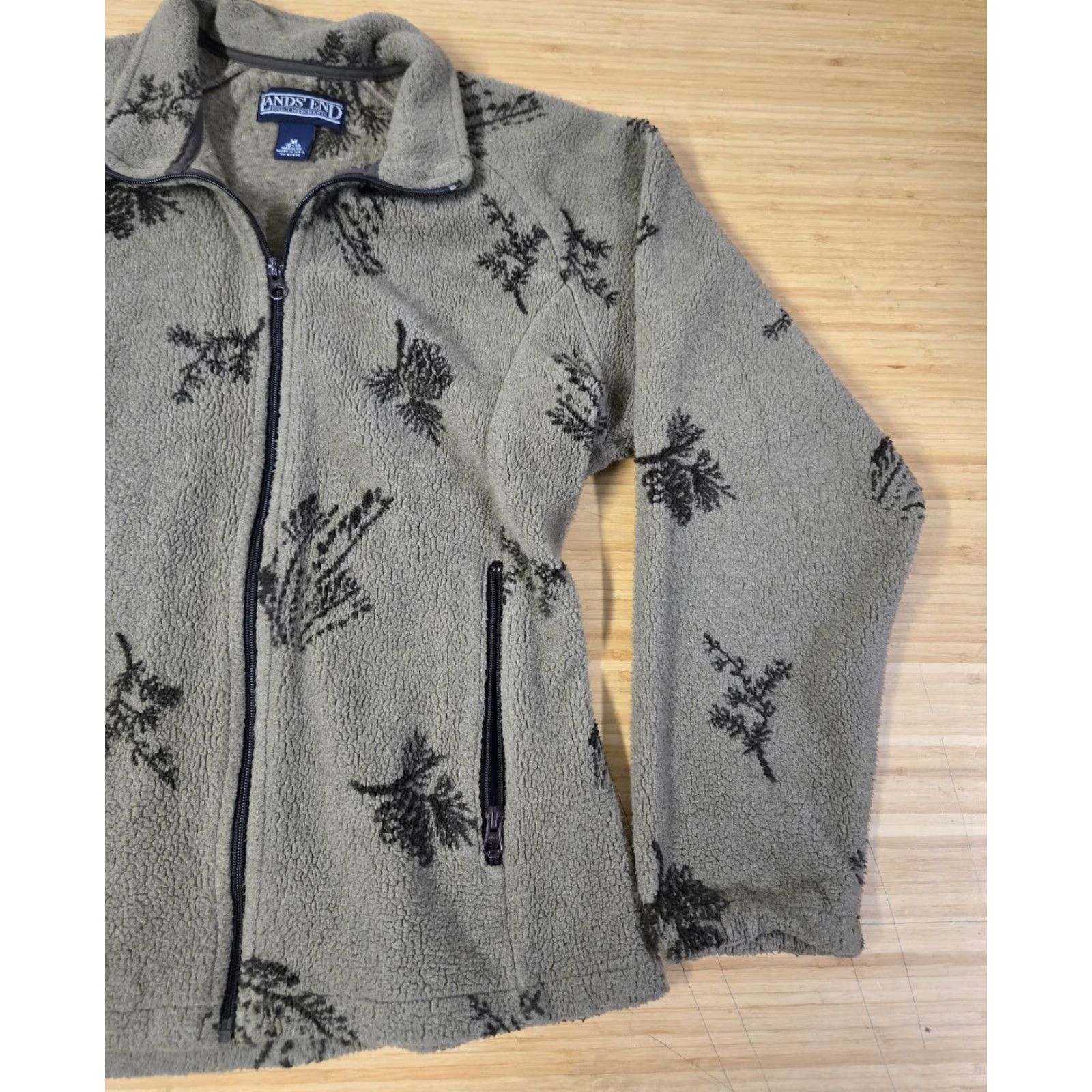 Lands' End VINTAGE Lands' End Jacket Womens M Gray Floral Fleece Full Zip Stand Collar Pockets Zipper 90s Pinecone Nature Outdoor Casual Travel Made in USA Size M / US 6-8 / IT 42-44 - 2 Thumbnail