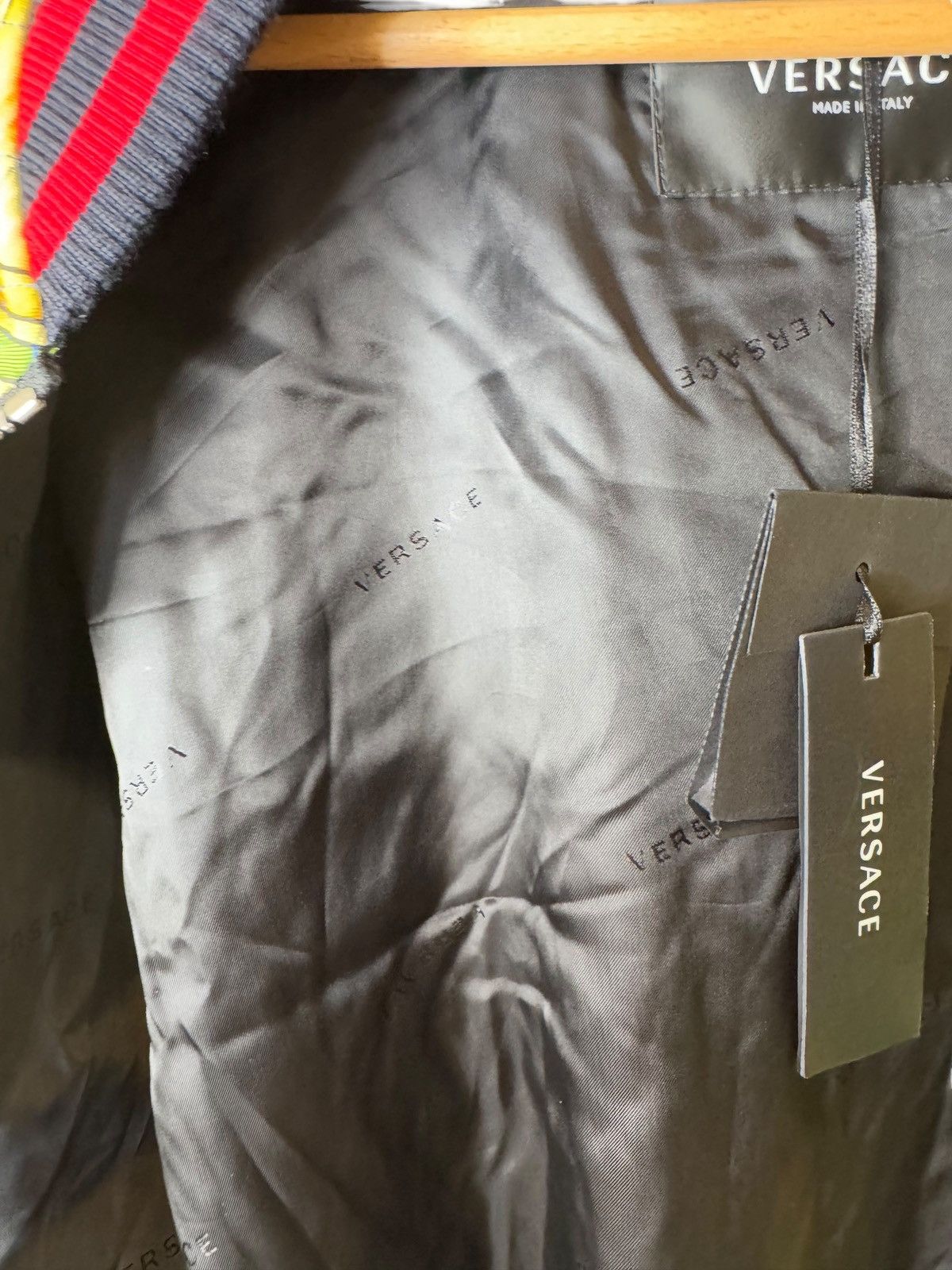 Versace Versace Baroque Puffer Bomber Jacket Multicolor - 48 Size US M / EU 48-50 / 2 - 7 Thumbnail
