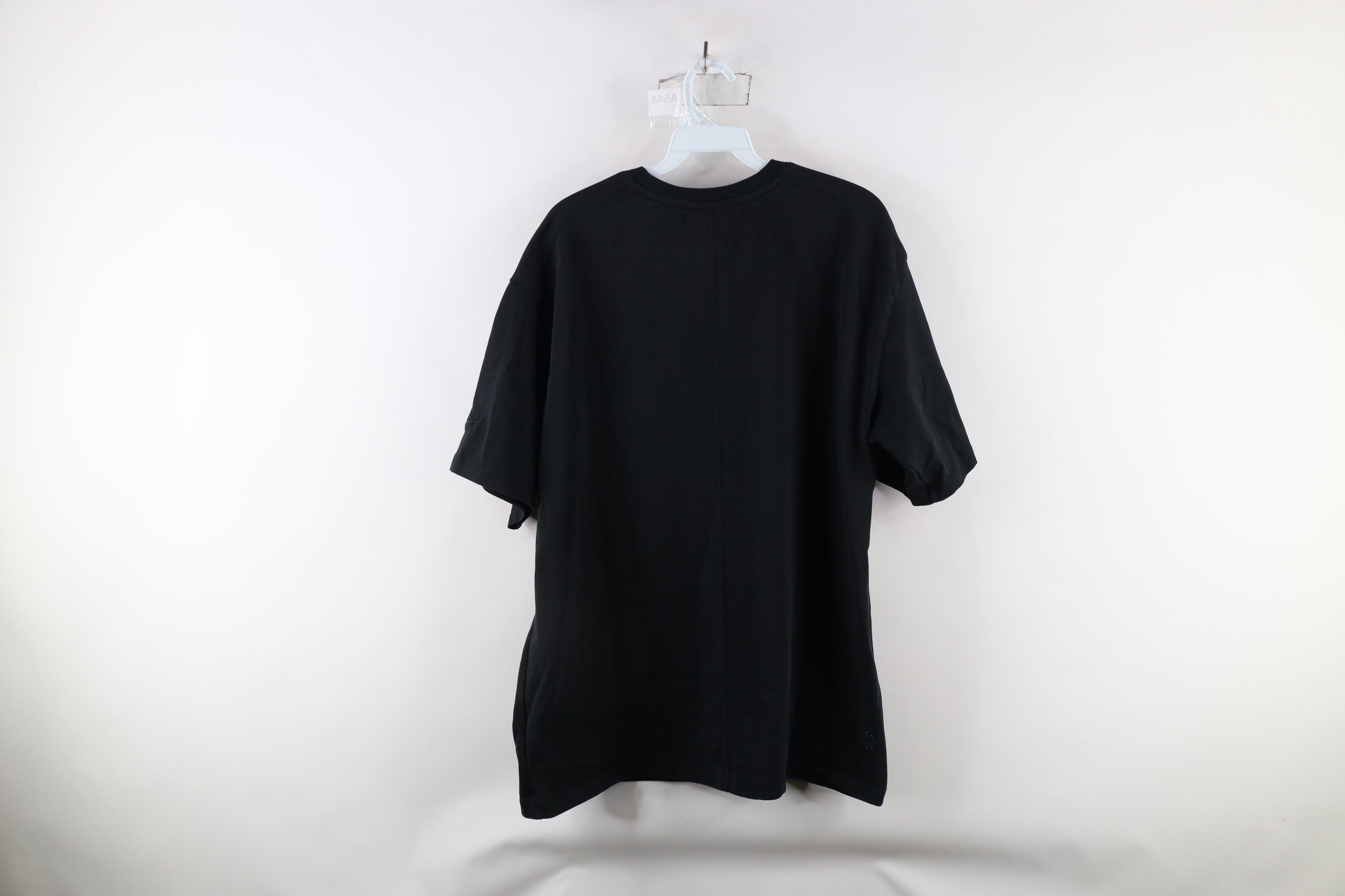 Nike × Vintage Nike Dri-Fit Spell Out Tech Pack Heavyweight T-Shirt Black Size US L / EU 52-54 / 3 - 9 Thumbnail