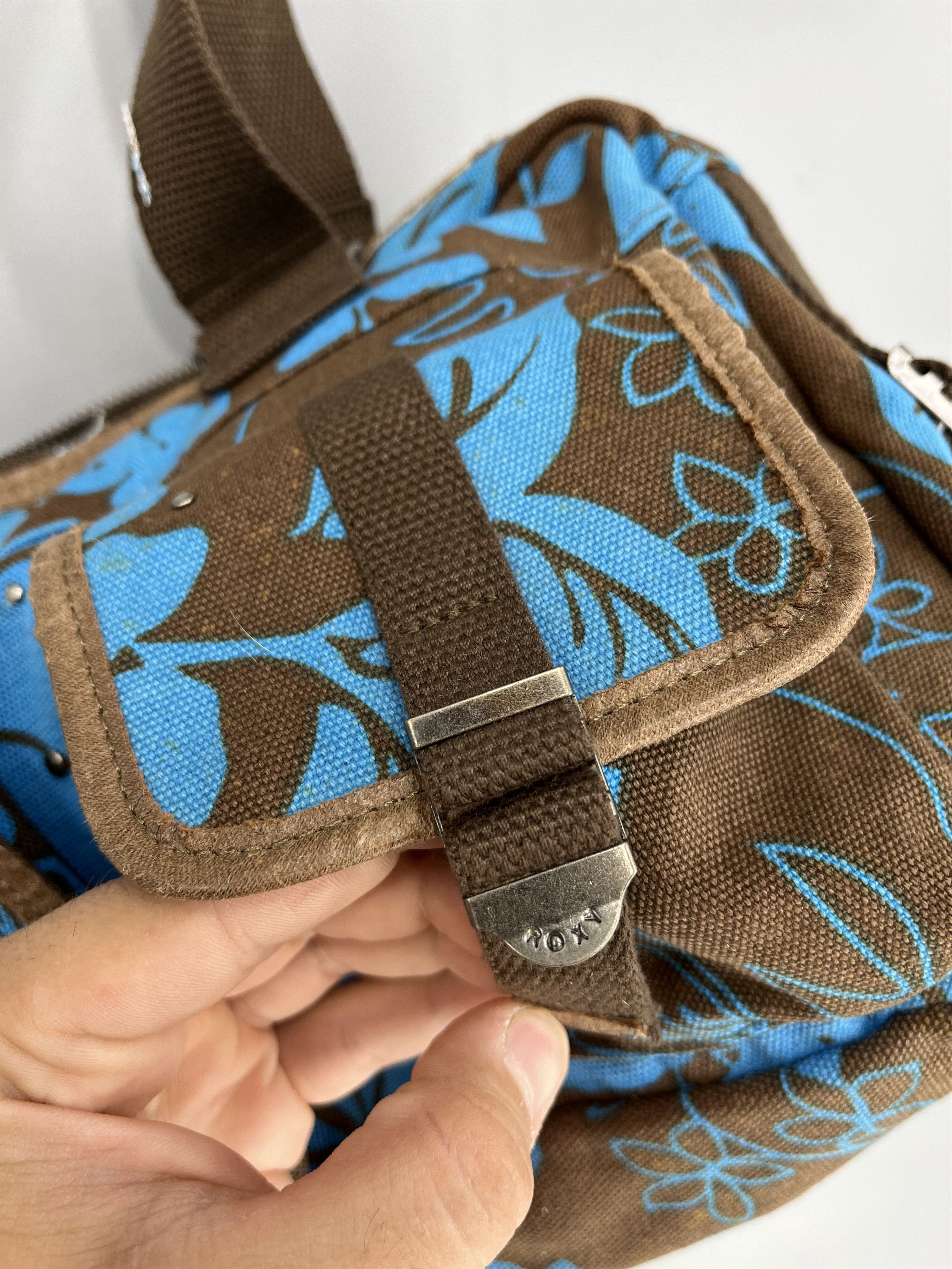 Quiksilver Vintage Y2K Roxy Quiksilver Abstract Shoulder Messenger Bag Size ONE SIZE - 5 Thumbnail