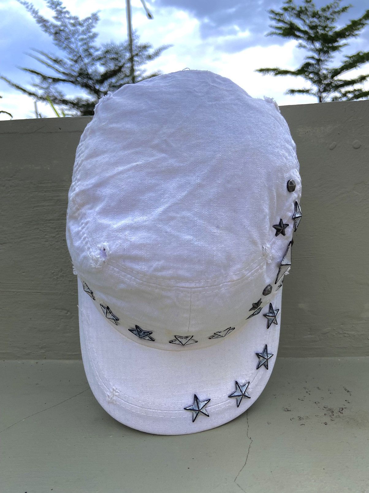 If Six Was Nine 2000s star studded patrol hat Size ONE SIZE - 5 Thumbnail