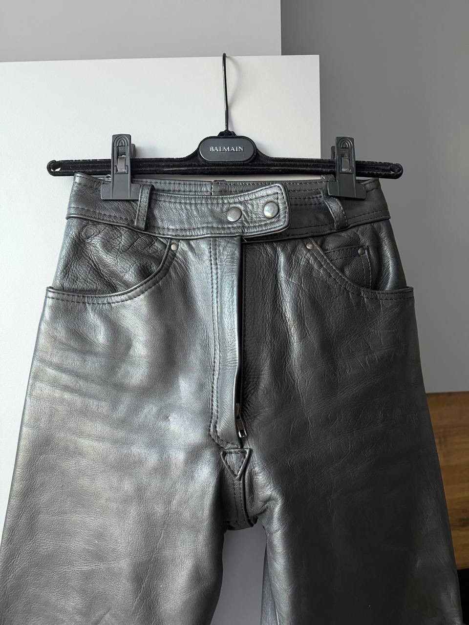 Genuine Leather British Cowhide Leather Motorcycle Pants Made in England Size US 32 / EU 48 - 3 Thumbnail
