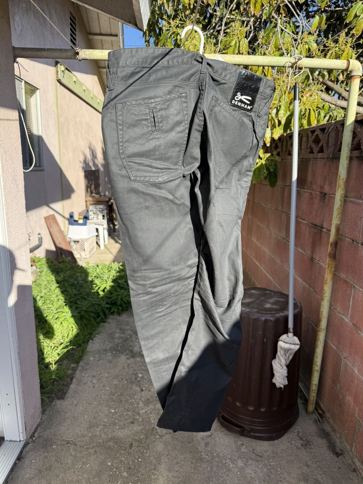 DENHAM DENHAM waxed denim jeans in black Size US 32 / EU 48 - 2 Thumbnail