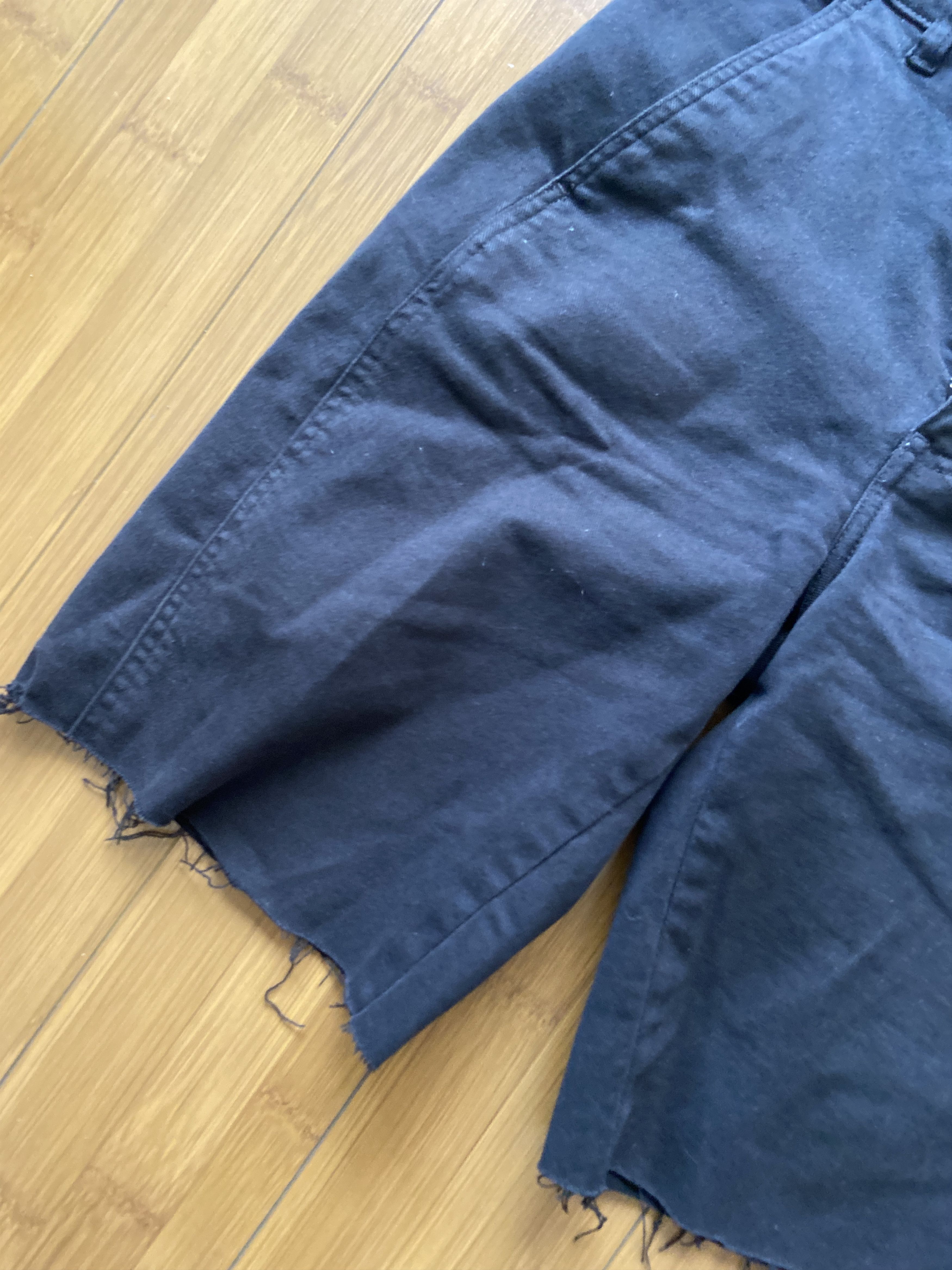 Everlane Everlane The OG Baggy Jean Shorts - Medium Black - 0 Women's Size US 26 / EU 42 - 2 Thumbnail