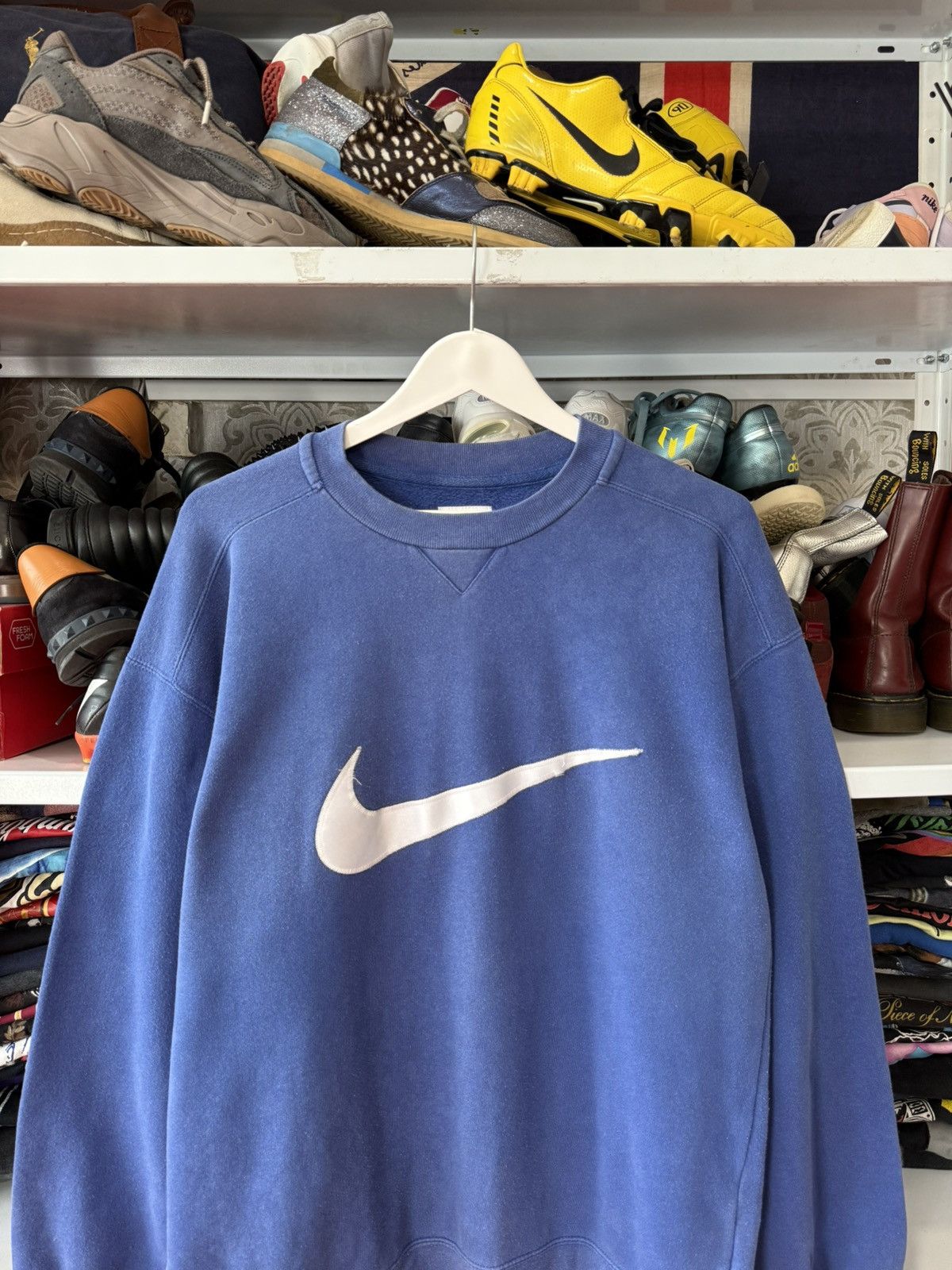 Nike Vintage Nike Big Logo Sweatshirt Y2K swoosh Size US L / EU 52-54 / 3 - 6 Thumbnail