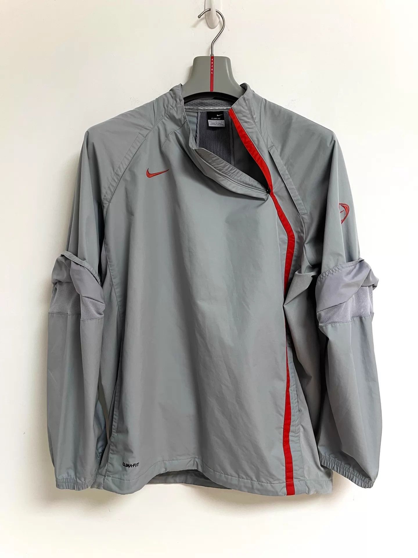 Nike Nike Vintage 00ss Jacket Size L Size US L / EU 52-54 / 3 - 4 Thumbnail