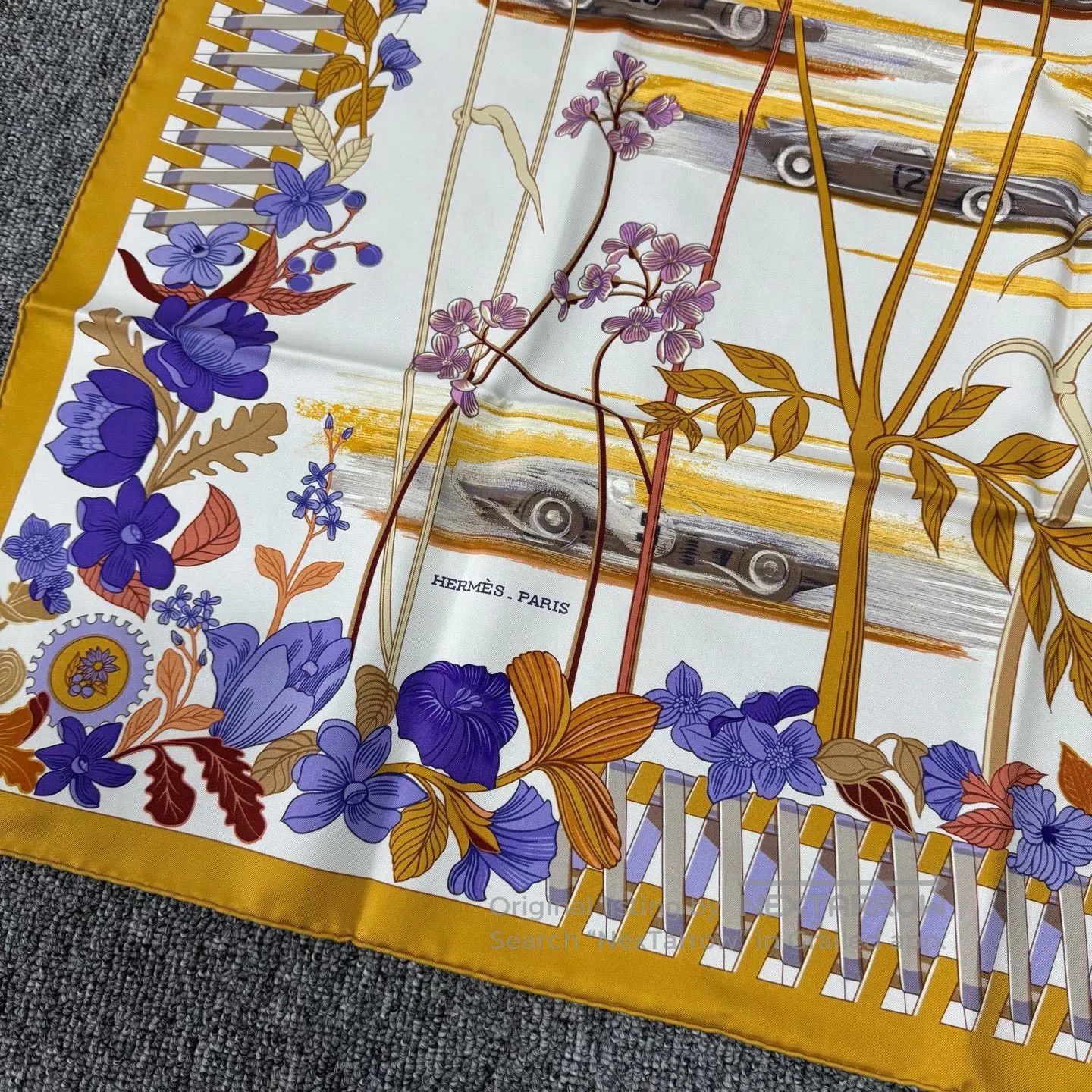 Hermes Hermes A car weaving through the sea of flowers; a scarf.| Size ONE SIZE - 2 Thumbnail