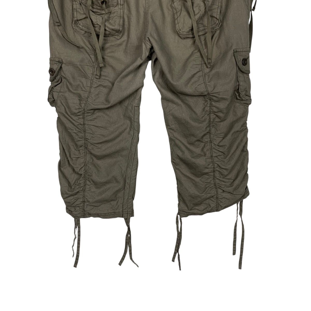 Japanese Brand Bondage 3 Quarters Cargo Pant #2028-C88 Size 36" / US 14 / IT 50 - 10 Thumbnail