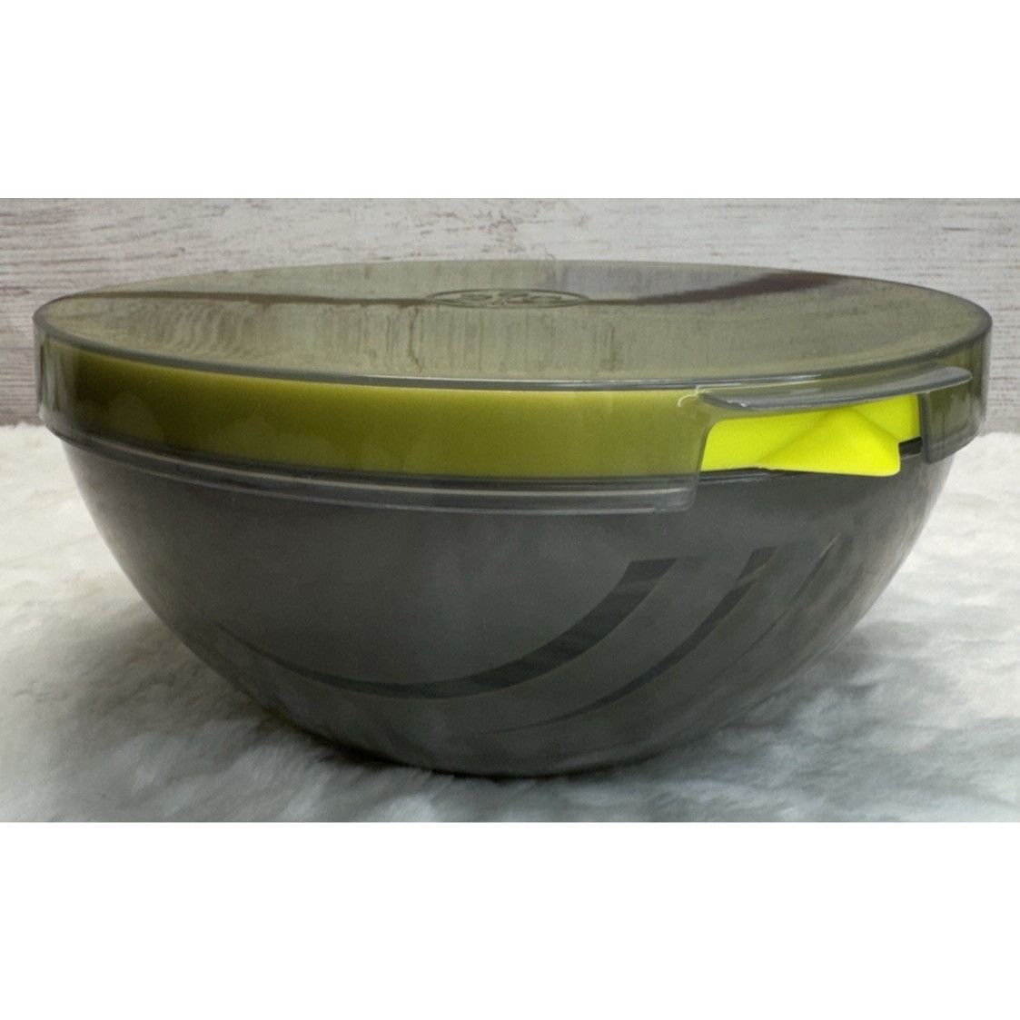 Other PAMPERED CHEF Salad Cutting Bowl Item #100086 Retired Disco Size ONE SIZE - 6 Thumbnail